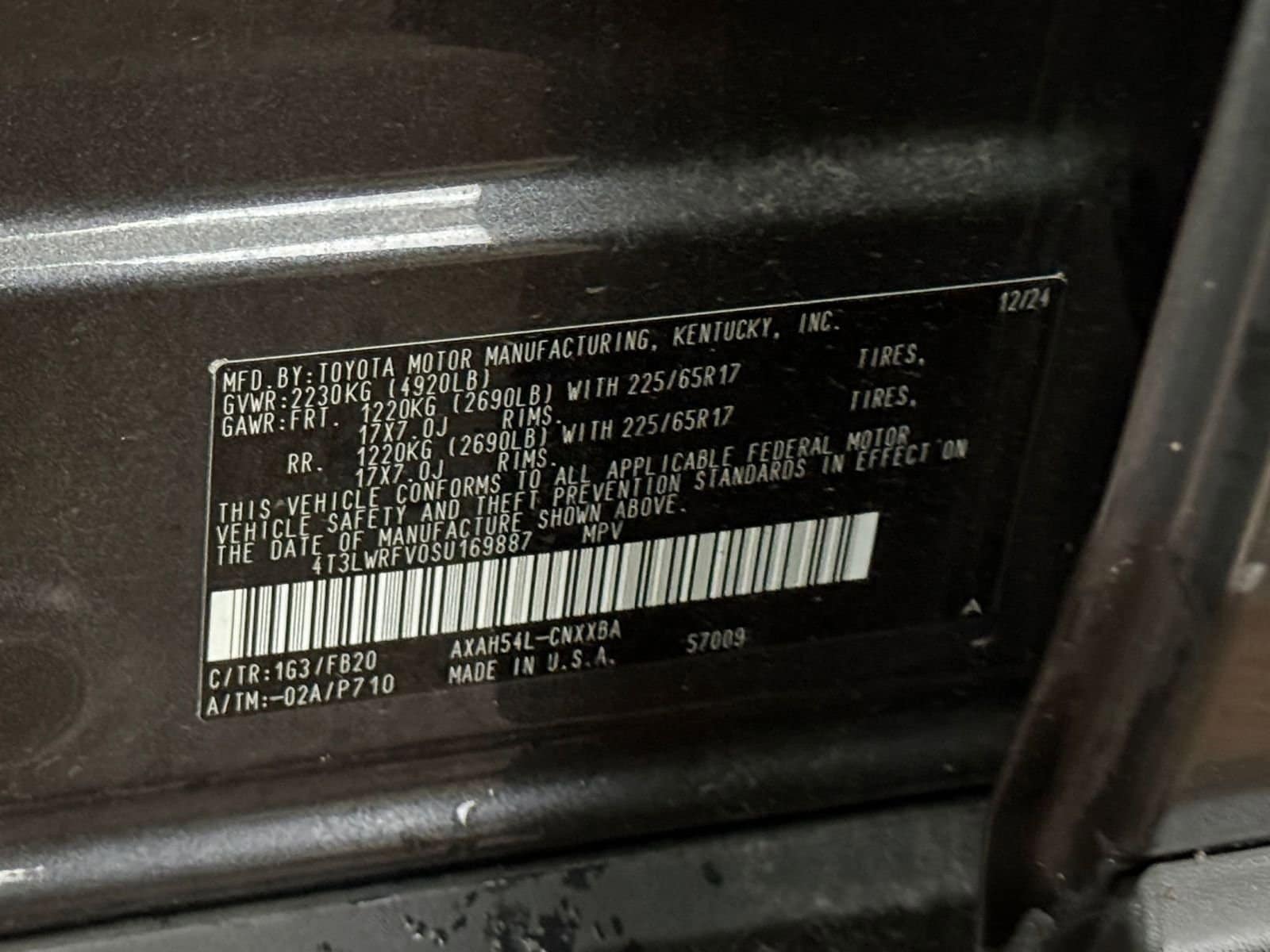 Thumbnail: 2025 Toyota RAV4 - 29