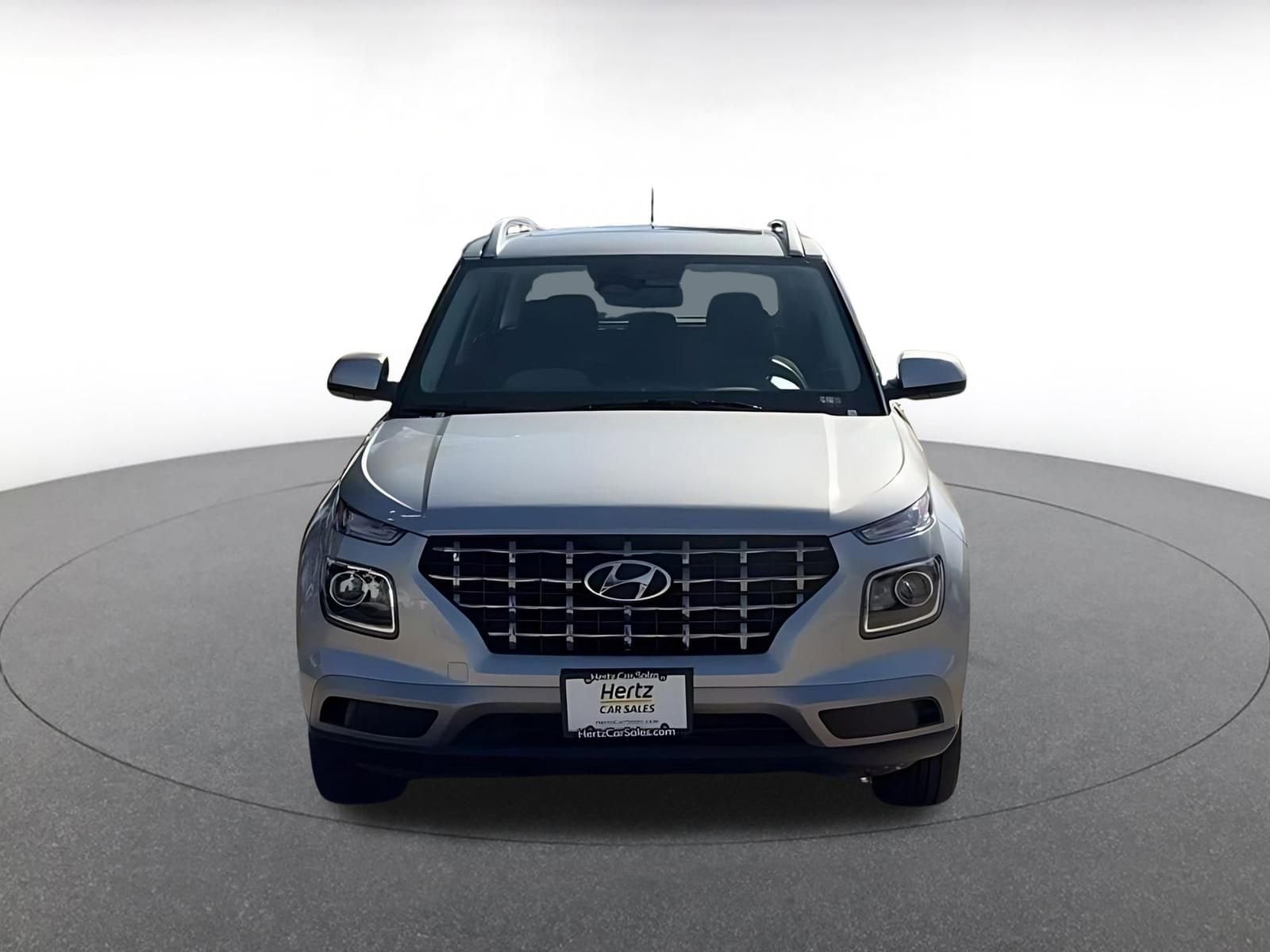 Thumbnail: 2025 Hyundai Venue - 4