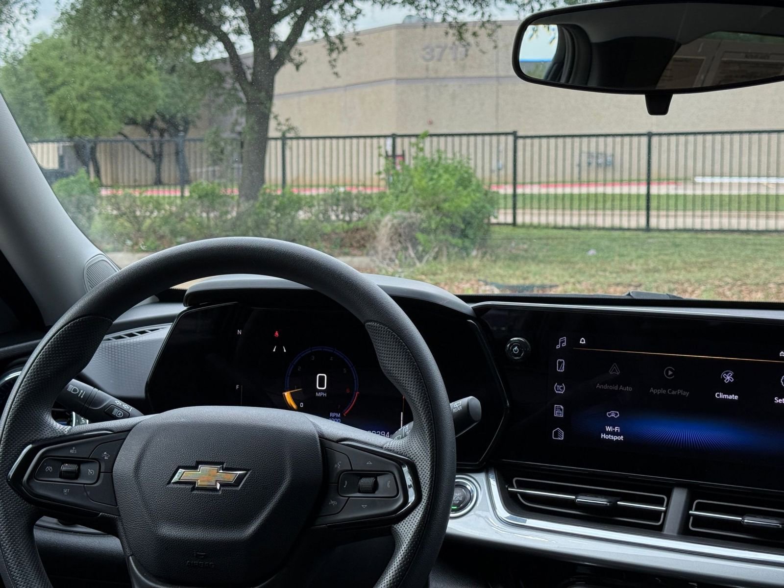 Thumbnail: 2025 Chevrolet Trax - 34