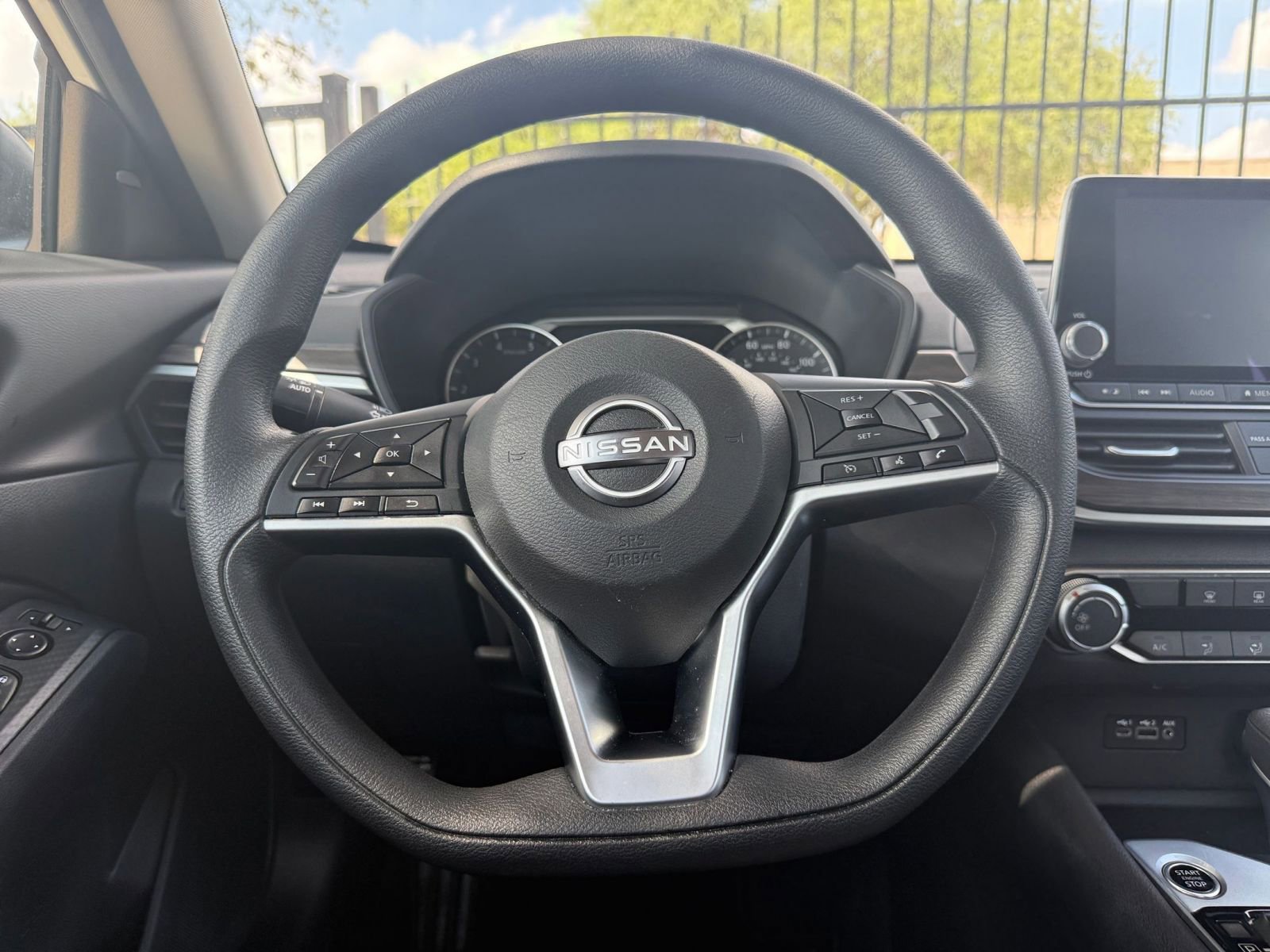 Thumbnail: 2025 Nissan Altima - 29