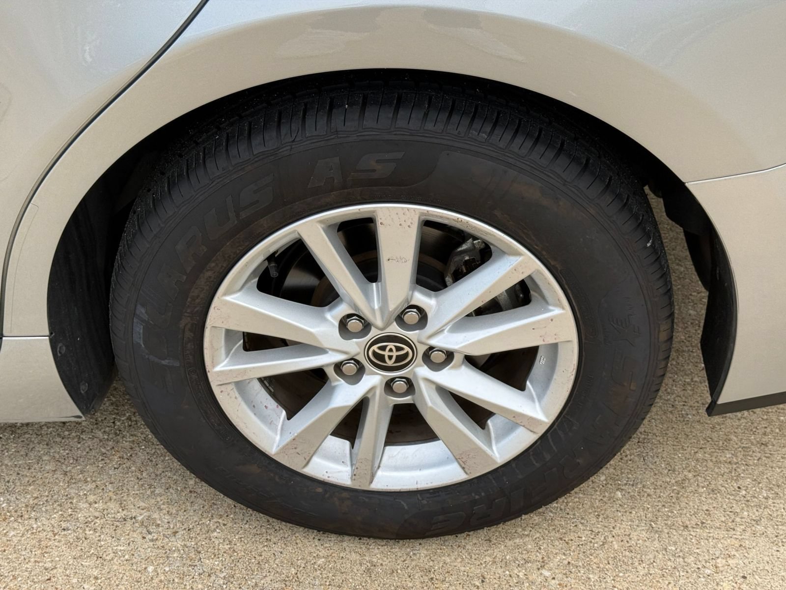 Thumbnail: 2025 Toyota Camry - 30