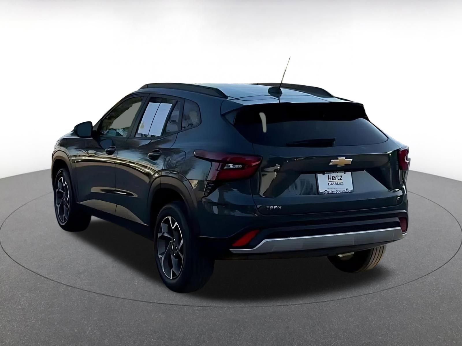 Thumbnail: 2025 Chevrolet Trax - 11