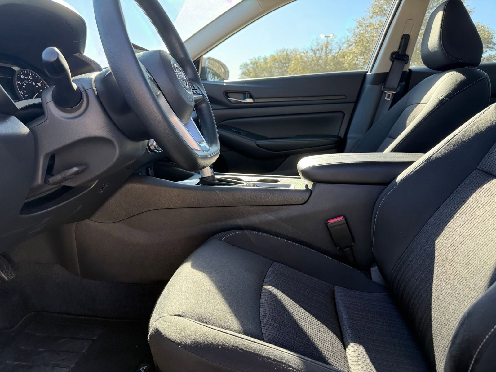 Thumbnail: 2025 Nissan Altima - 27