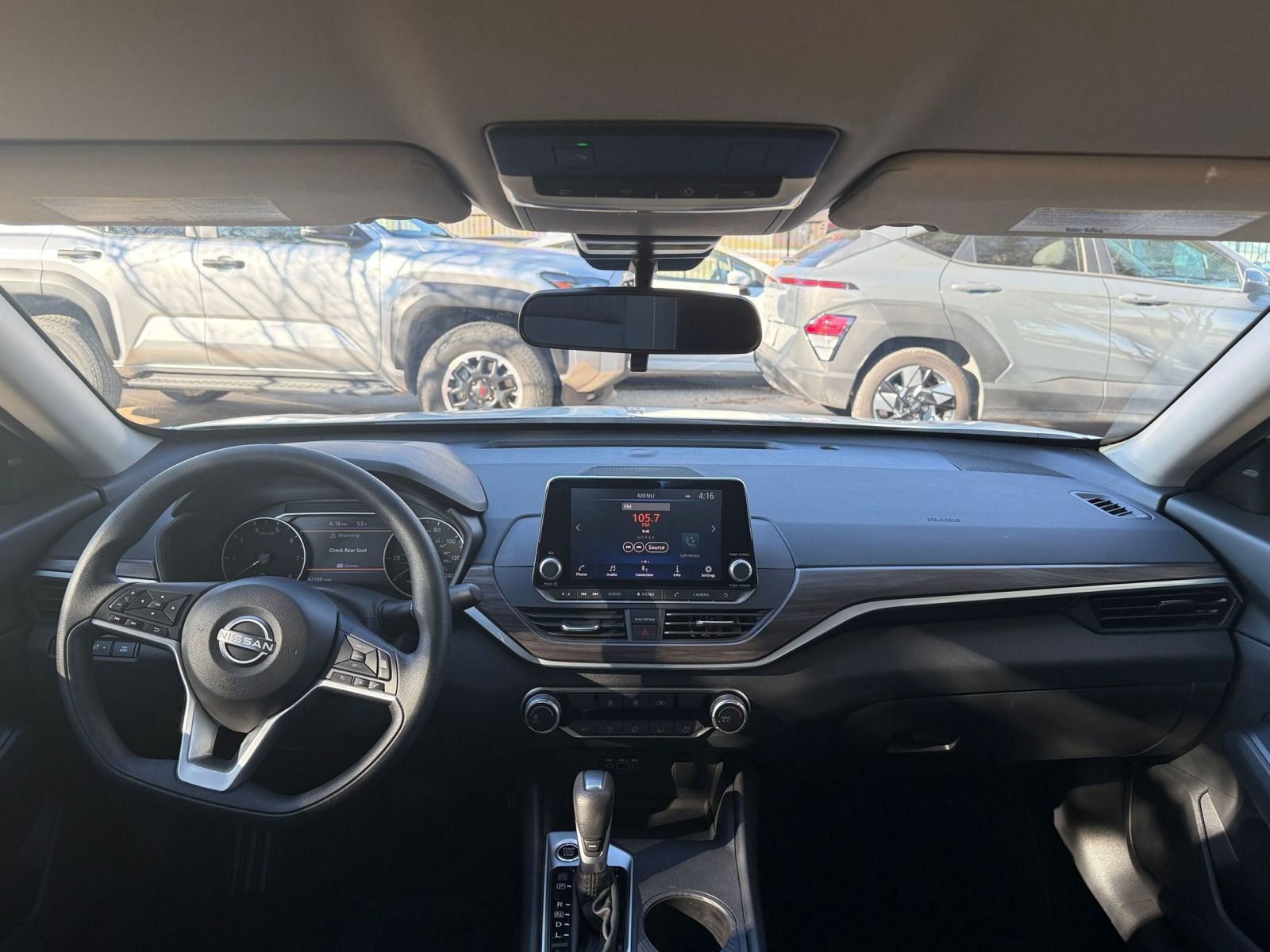 Thumbnail: 2025 Nissan Altima - 33