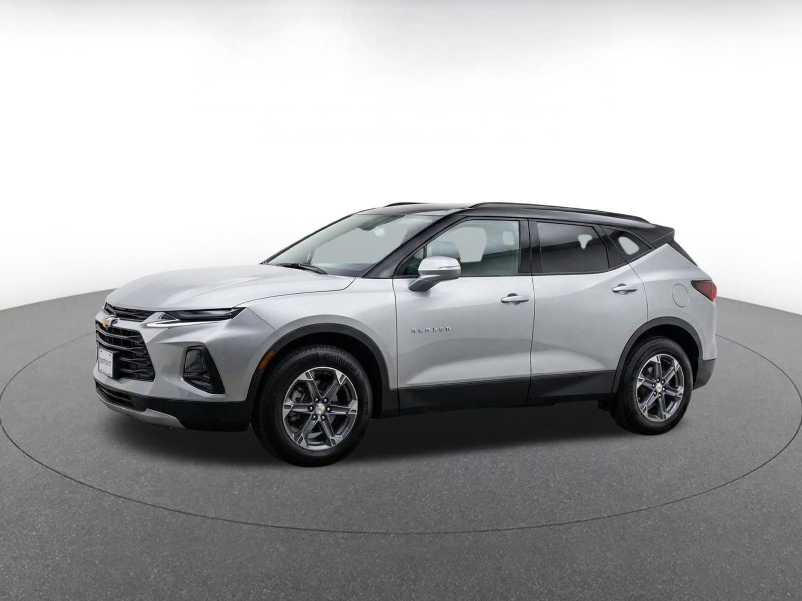 Thumbnail: 2026 Chevrolet Blazer - 3