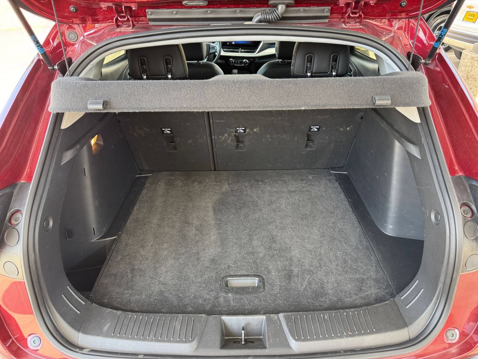 Thumbnail: 2025 Chevrolet Trax - 31