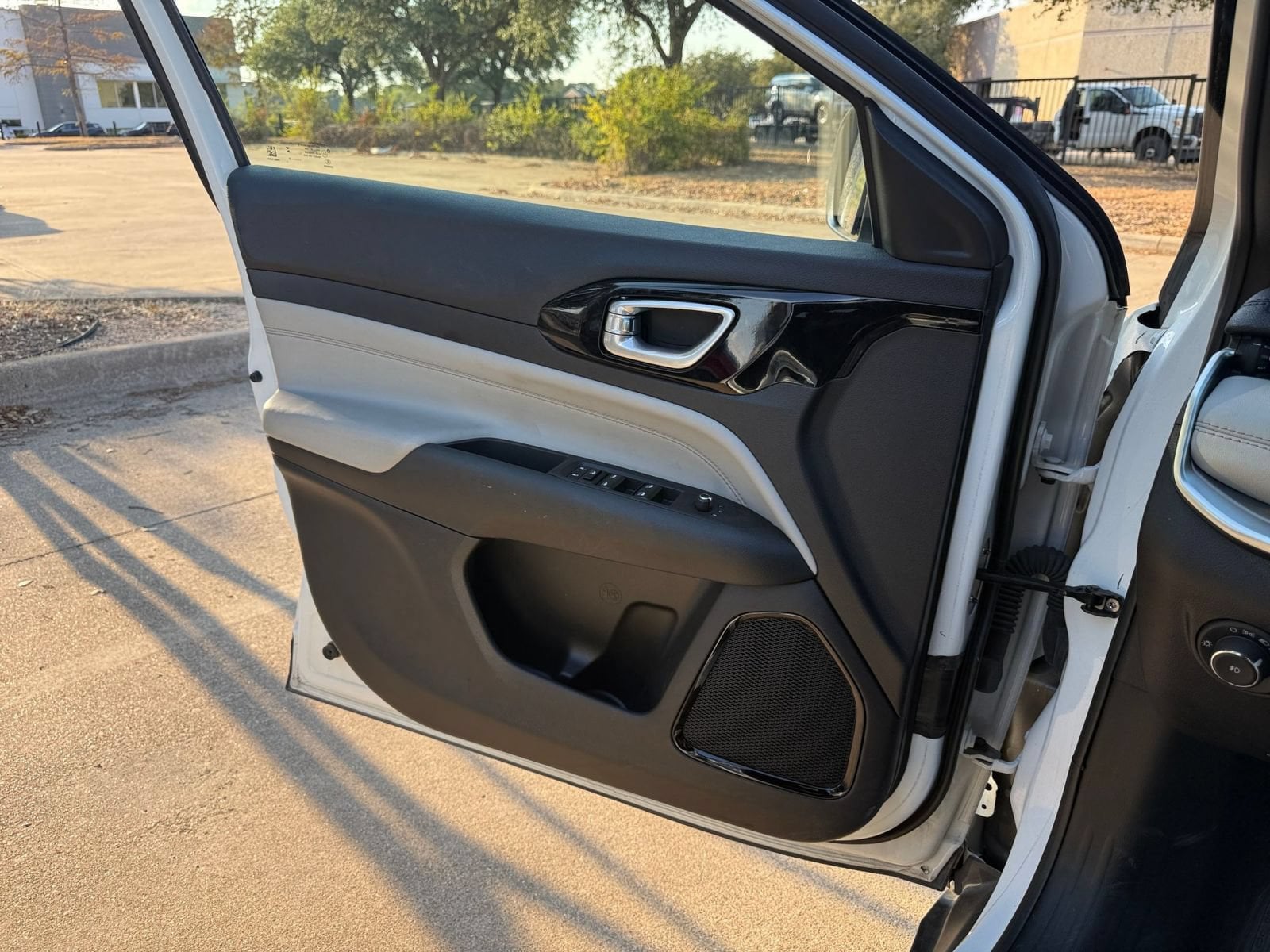 2025 Jeep Compass Limited - Photo 19