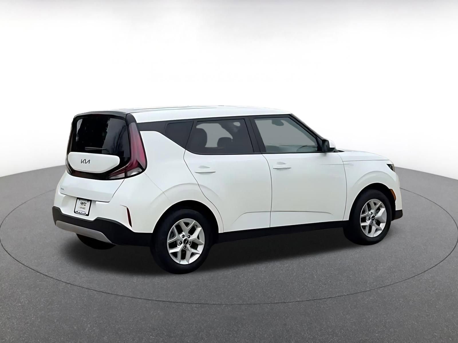 Thumbnail: 2025 Kia Soul - 15