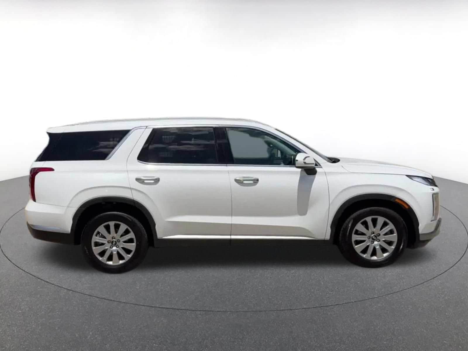 Thumbnail: 2025 Hyundai Palisade - 16