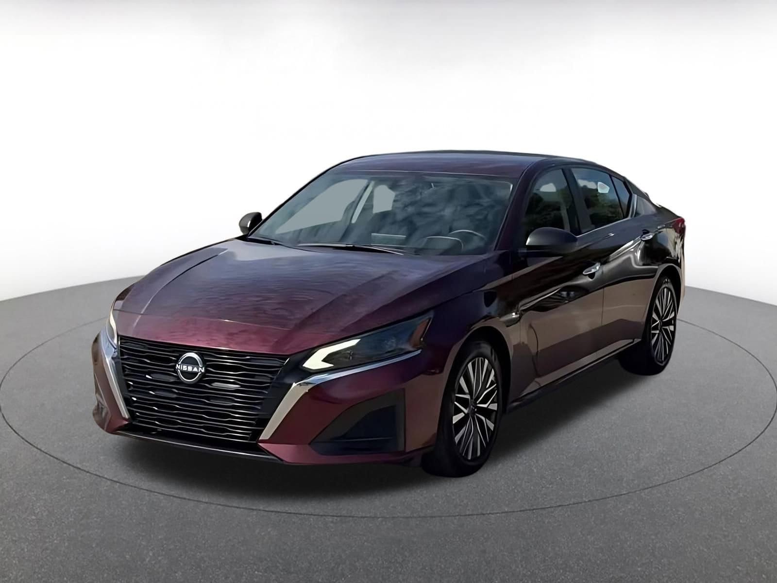 Thumbnail: 2025 Nissan Altima - 7