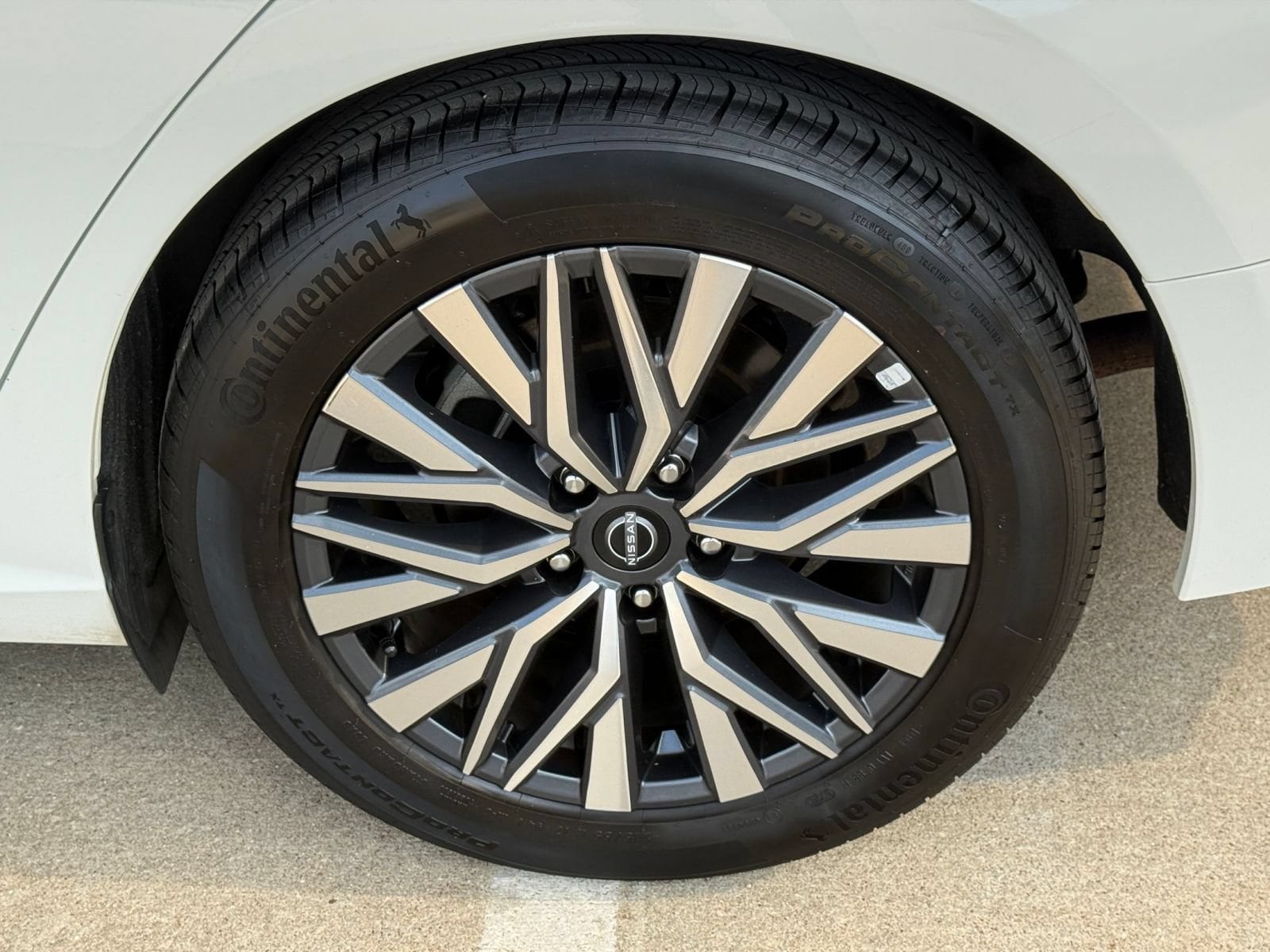 Thumbnail: 2025 Nissan Altima - 25