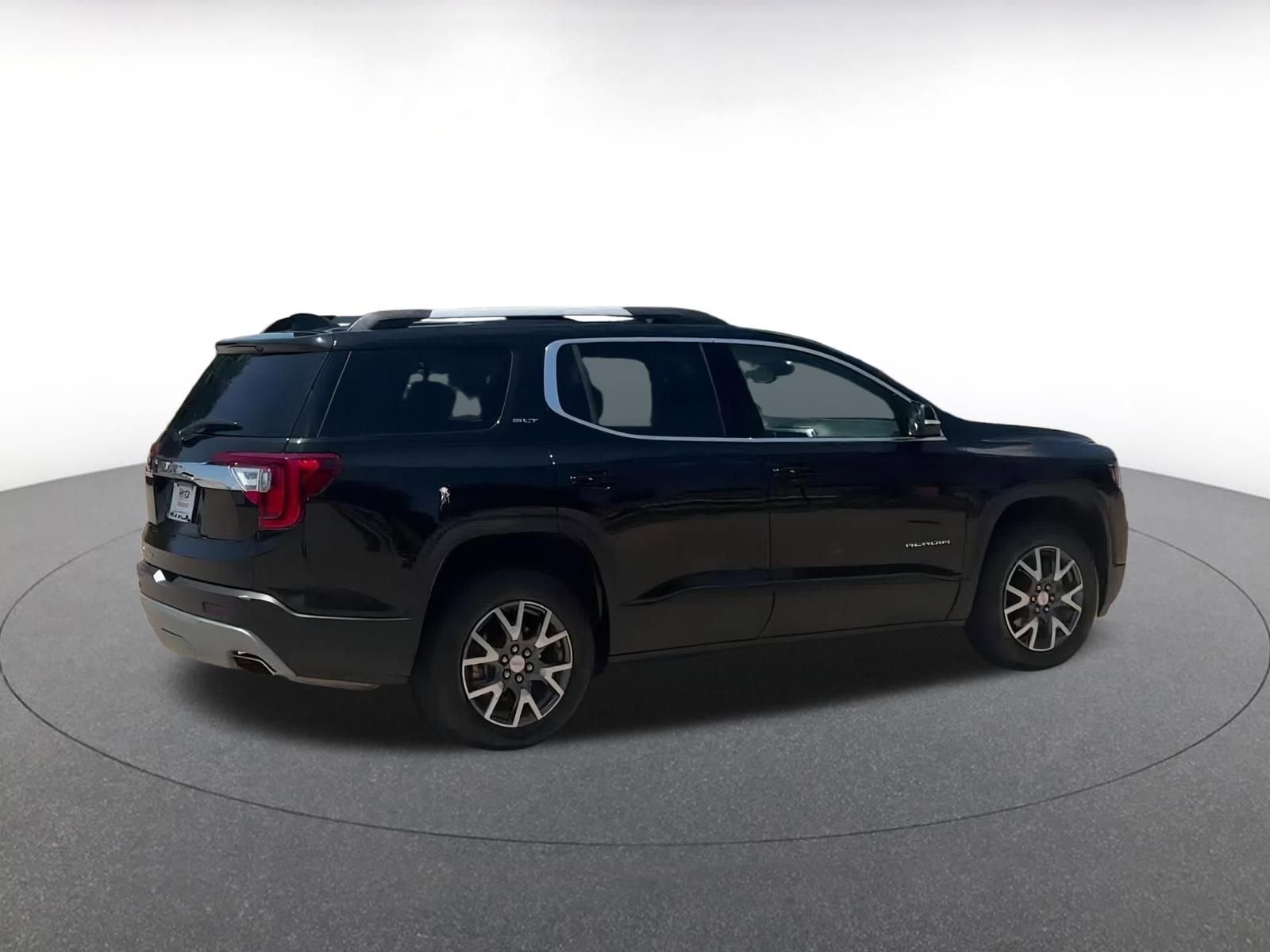 Thumbnail: 2023 GMC Acadia - 15