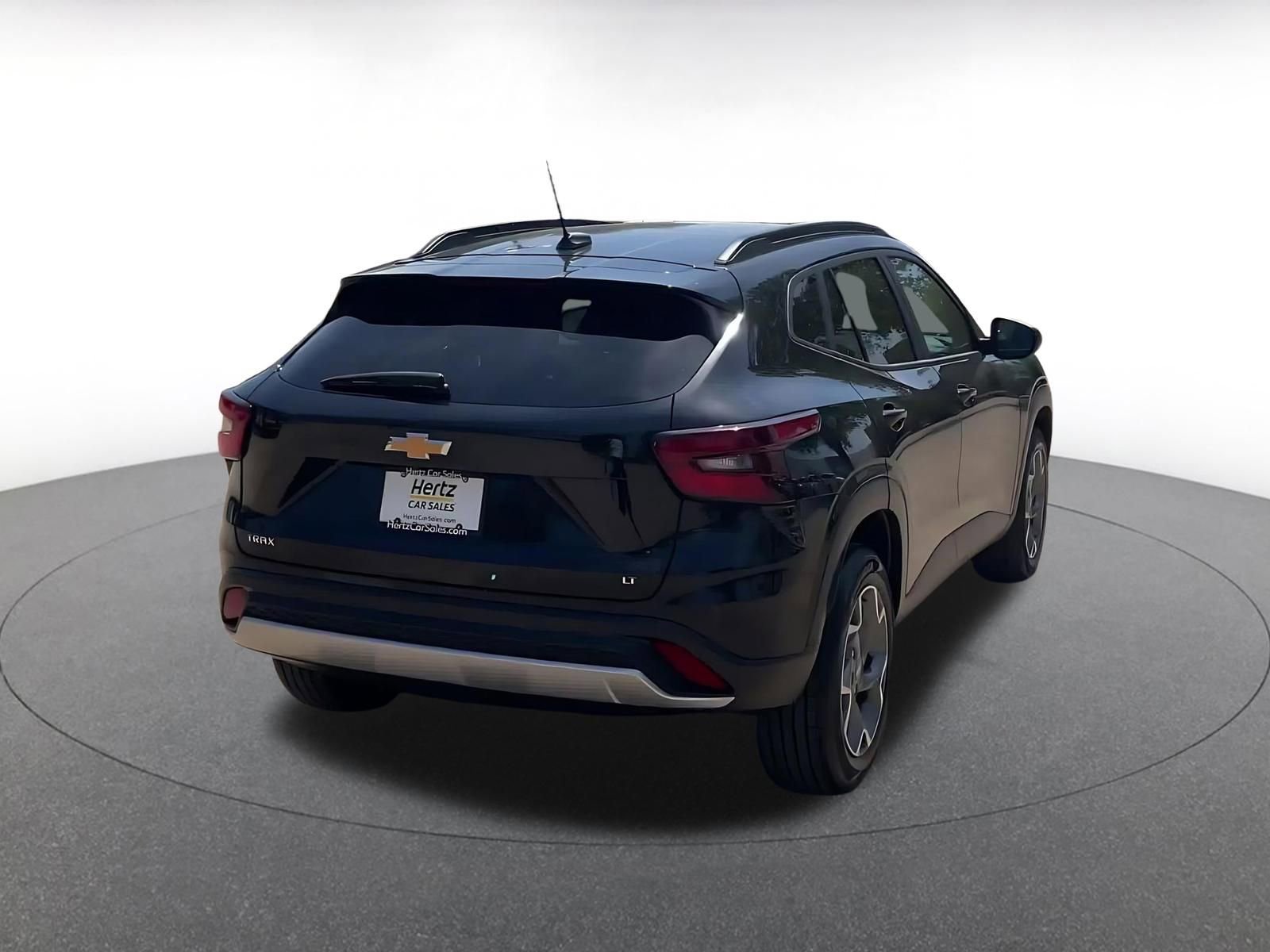 Thumbnail: 2025 Chevrolet Trax - 14
