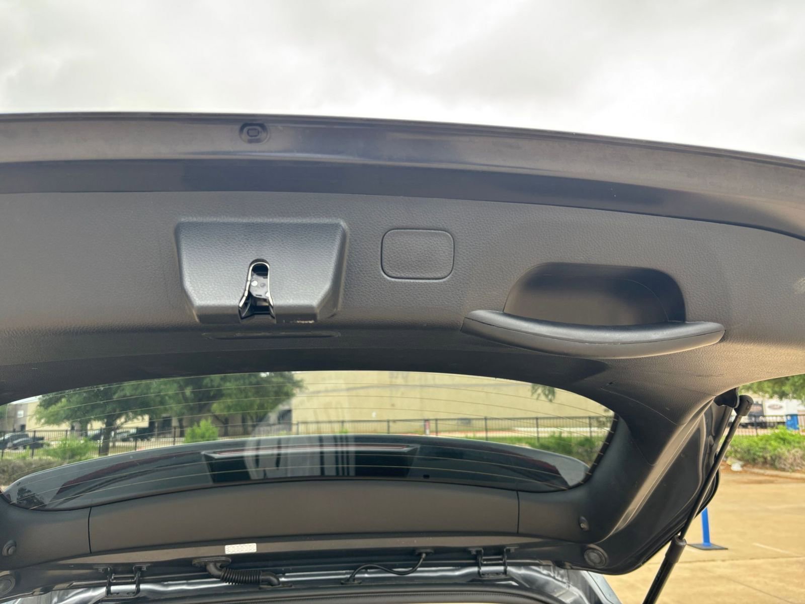 Thumbnail: 2025 Kia Seltos - 24