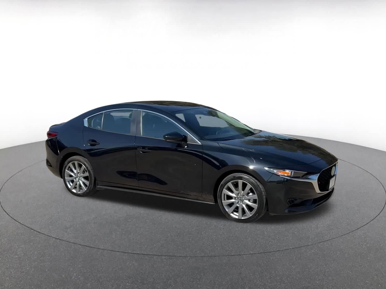 Thumbnail: 2025 Mazda Mazda3 - 2