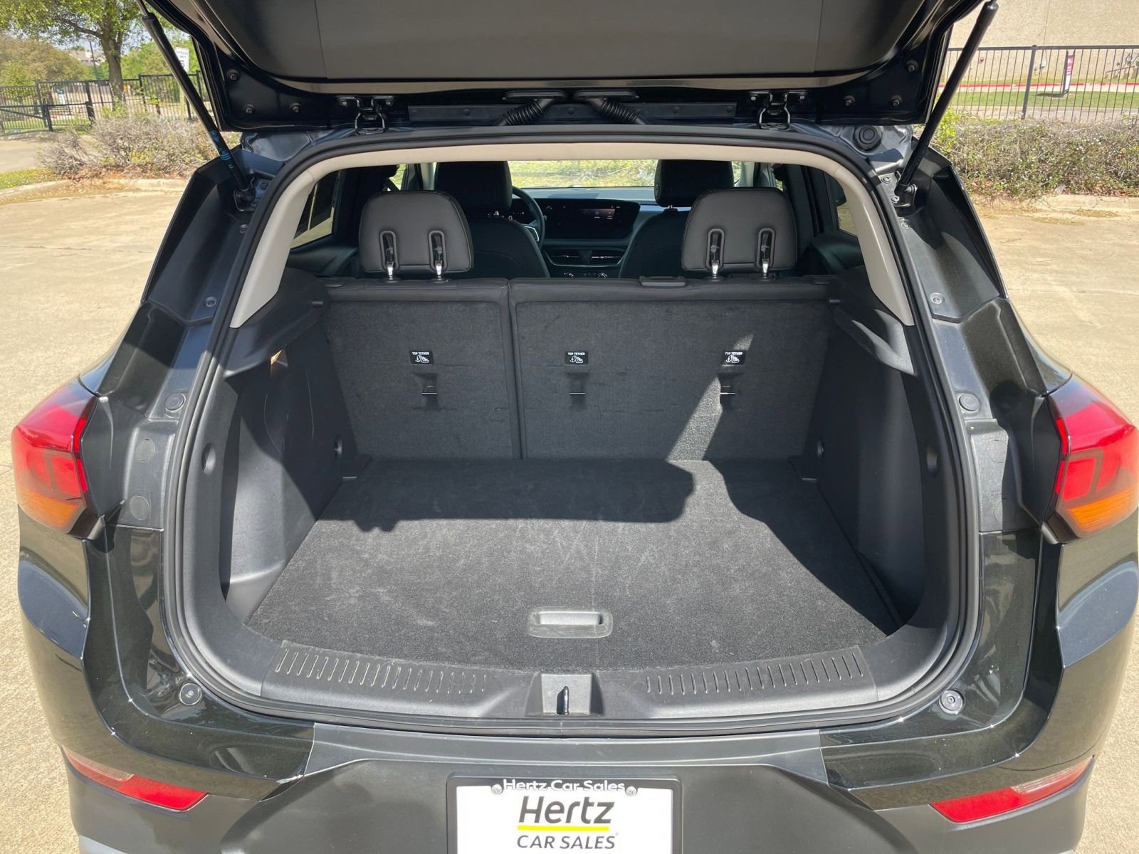 Thumbnail: 2025 Buick Encore GX - 32