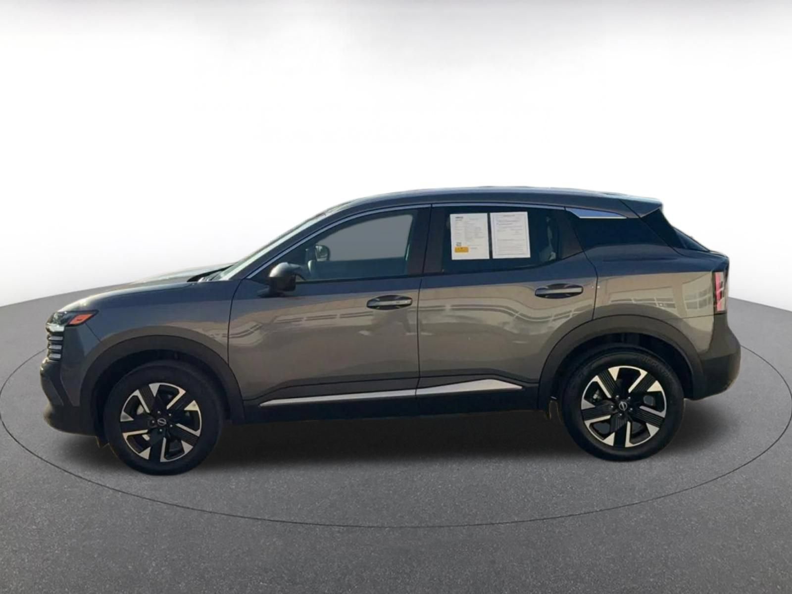 Thumbnail: 2026 Nissan Kicks - 8