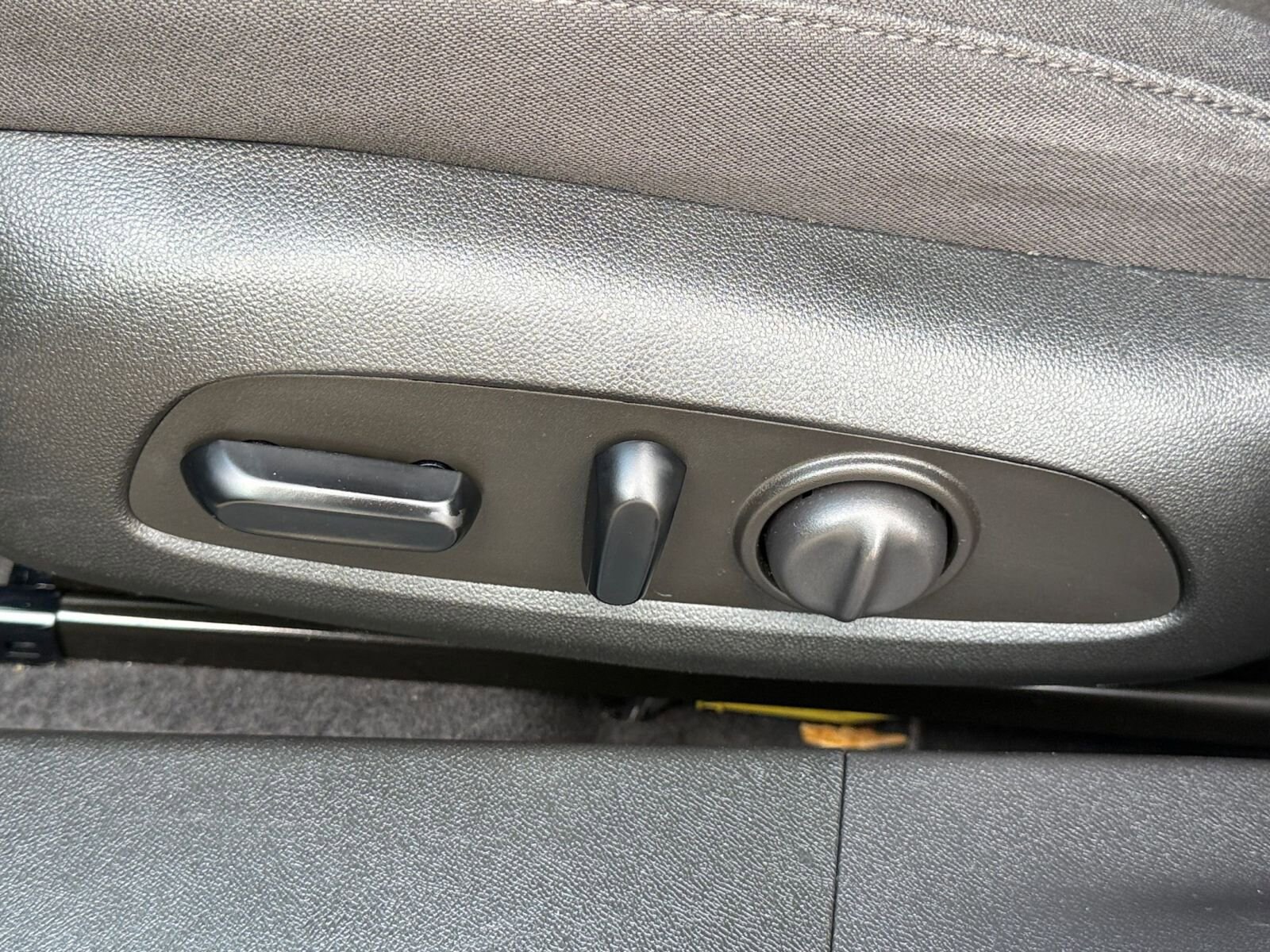 Thumbnail: 2023 Chevrolet Malibu - 23