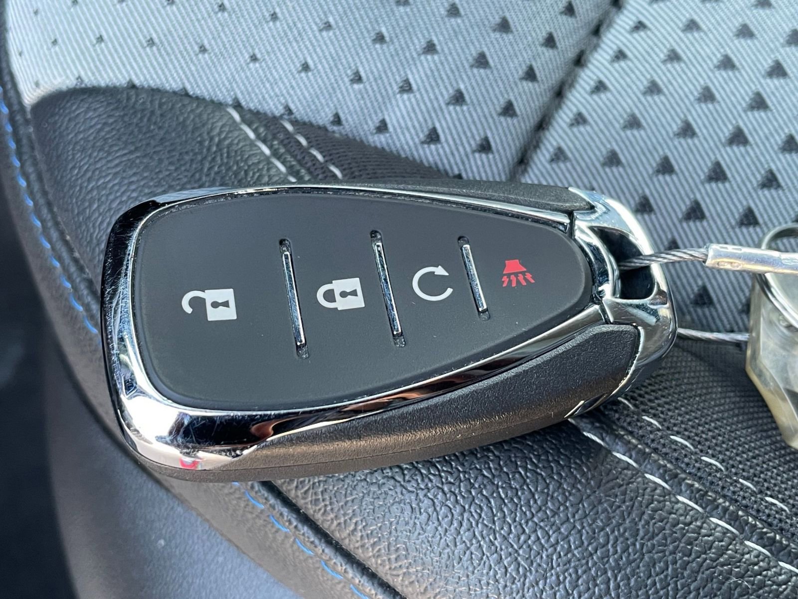 Thumbnail: 2025 Chevrolet Trax - 28