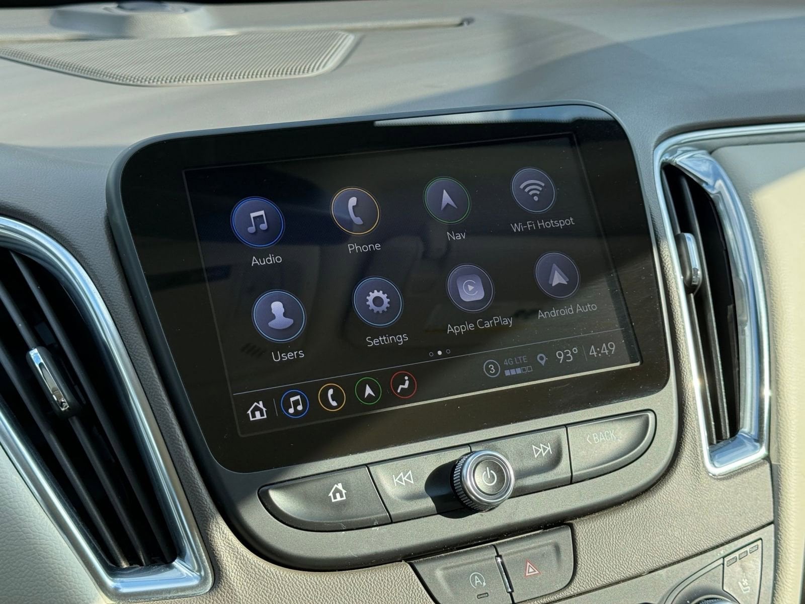 Thumbnail: 2024 Chevrolet Malibu - 21