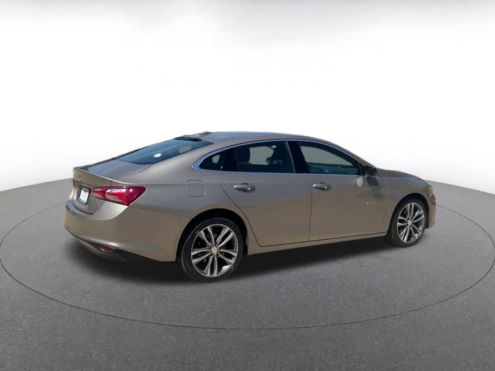 Thumbnail: 2024 Chevrolet Malibu - 15