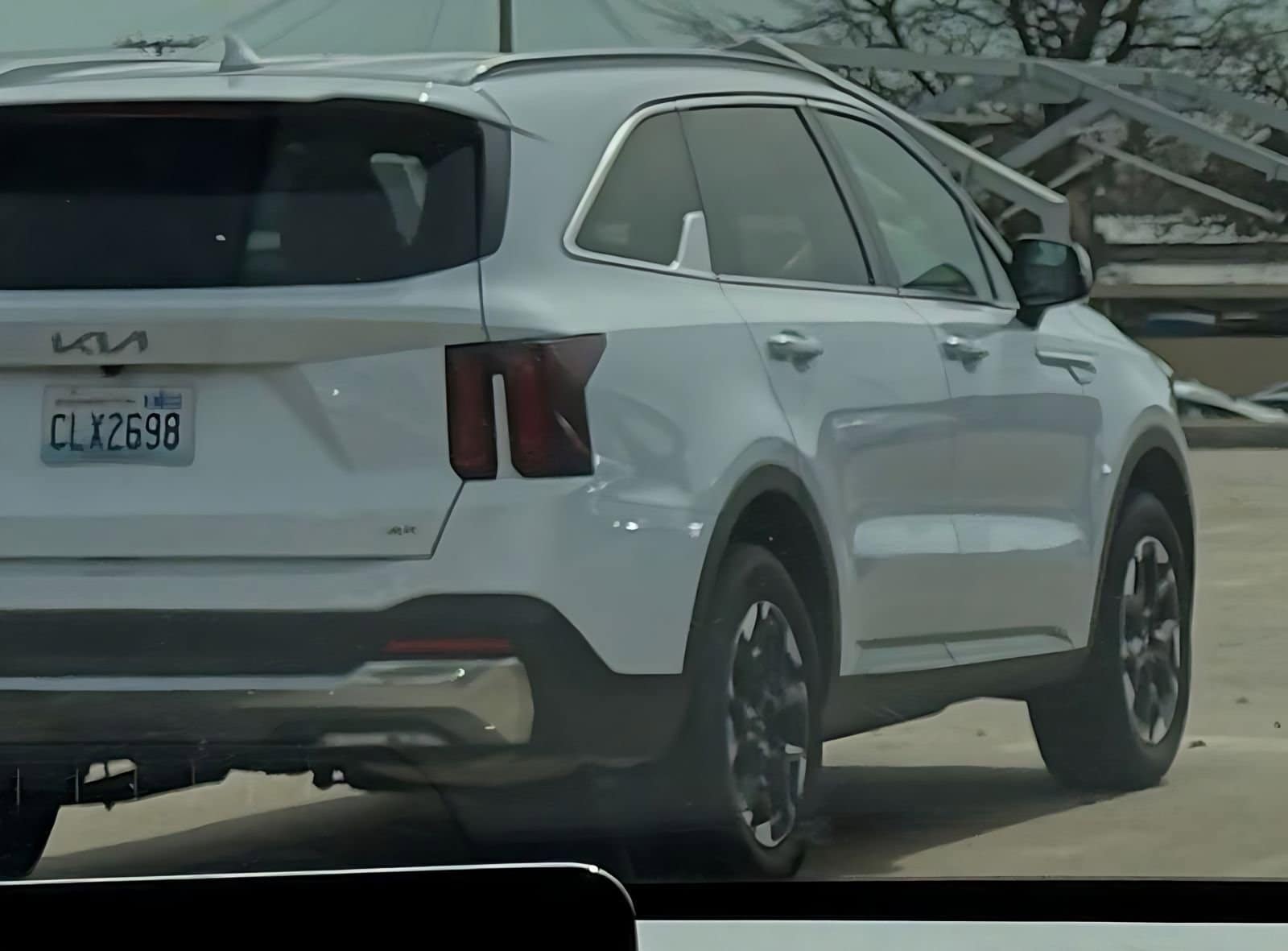 Thumbnail: 2025 Mazda CX-70 - 16