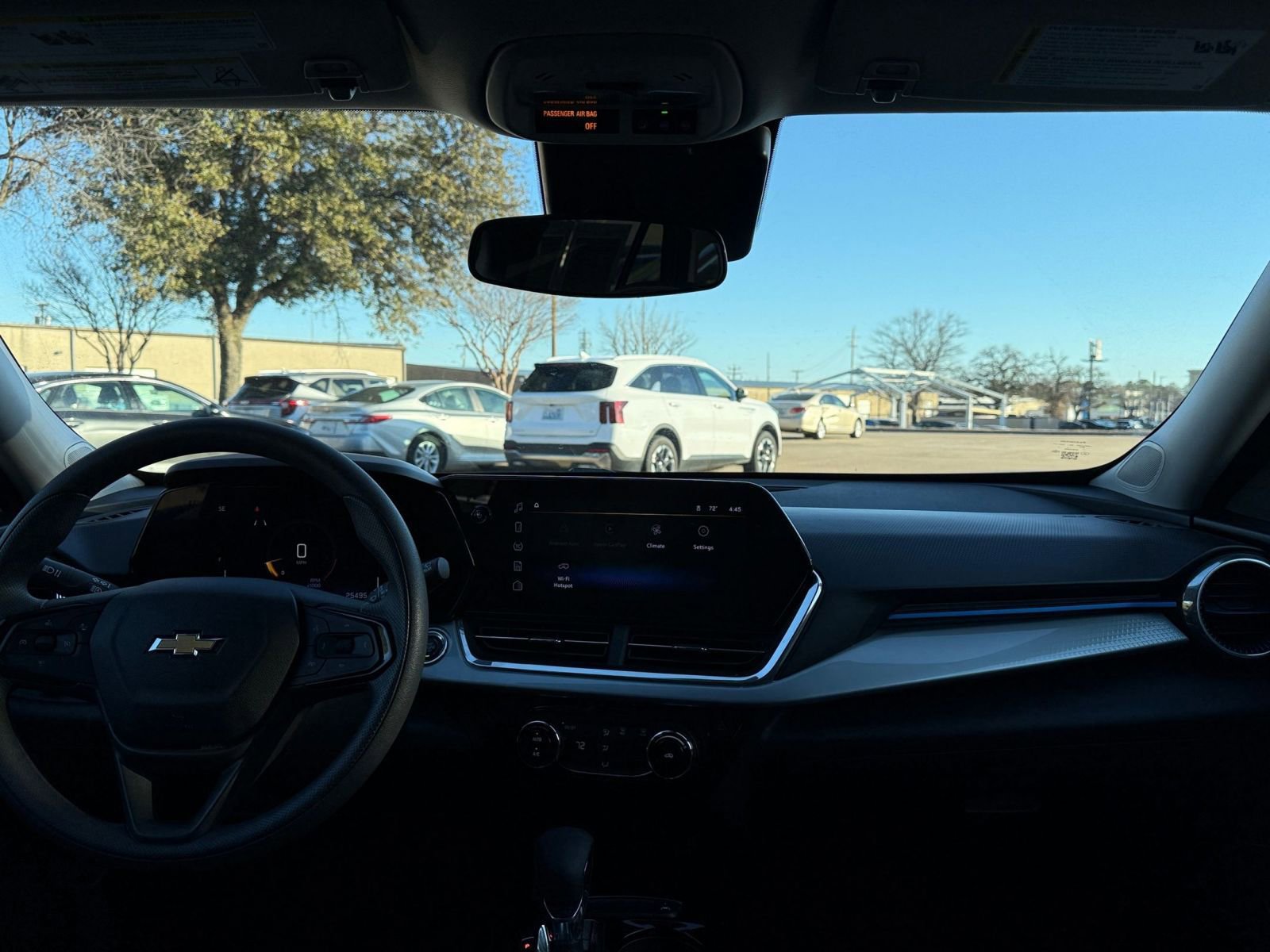 Thumbnail: 2025 Chevrolet Trax - 33