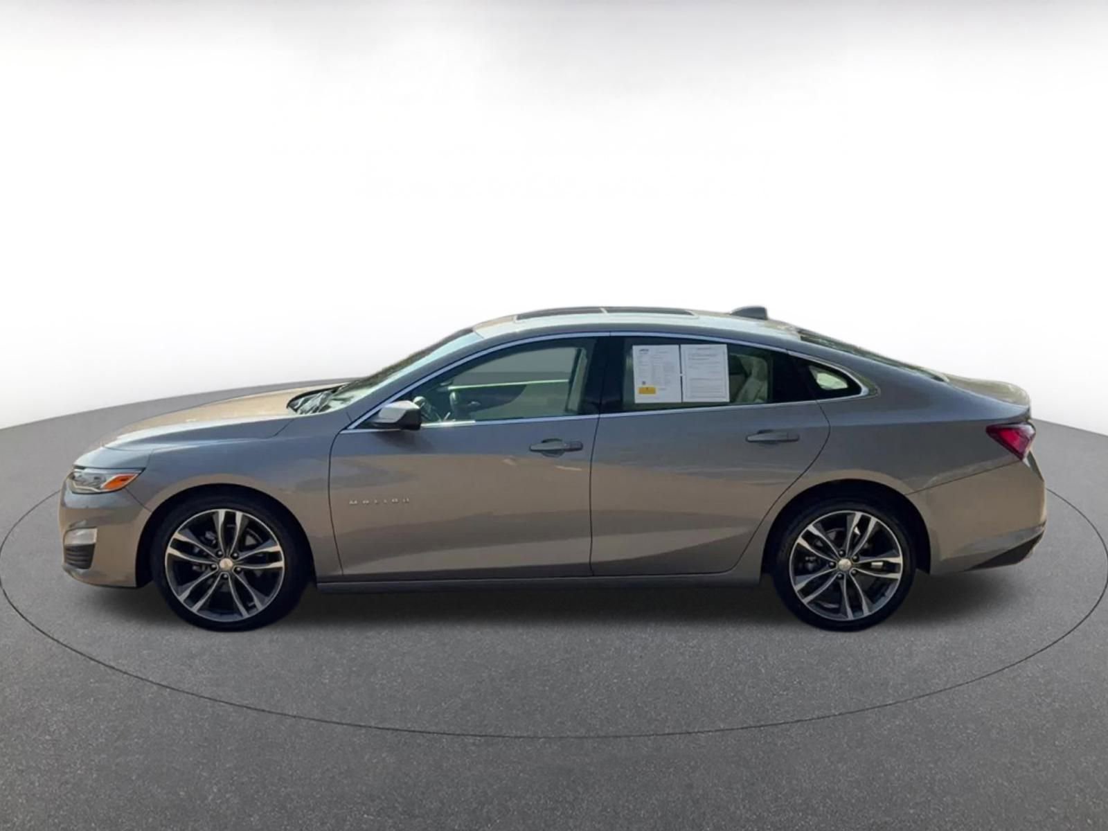 Thumbnail: 2024 Chevrolet Malibu - 9