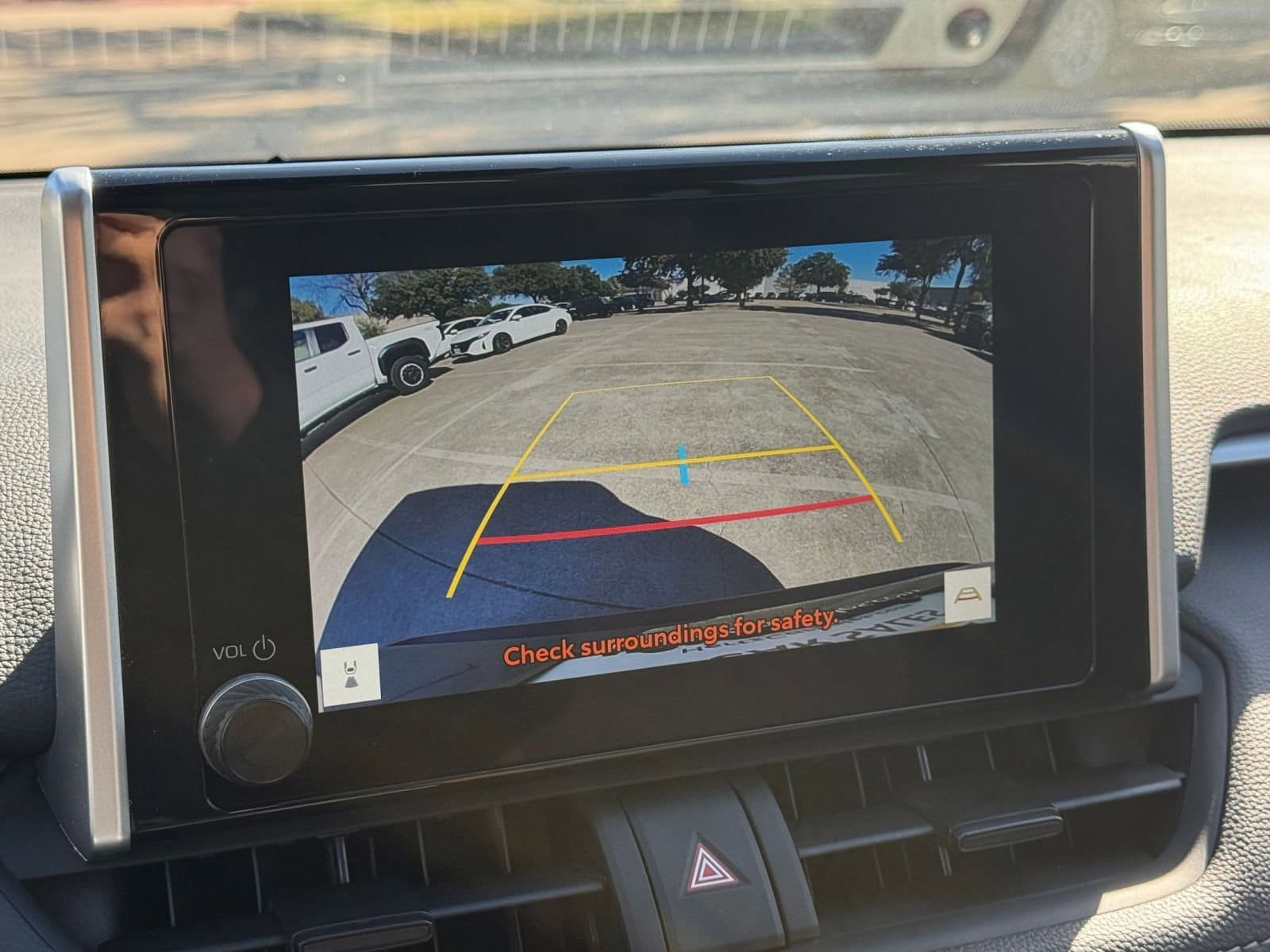 Thumbnail: 2025 Toyota RAV4 - 17