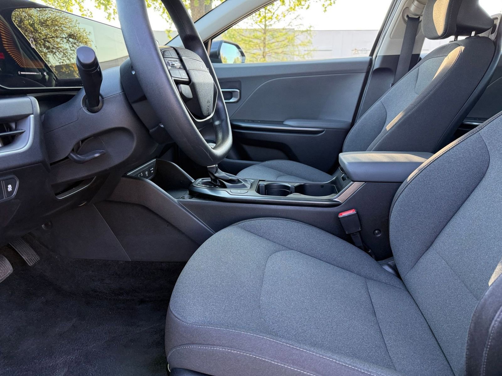 Thumbnail: 2025 Kia K4 - 28