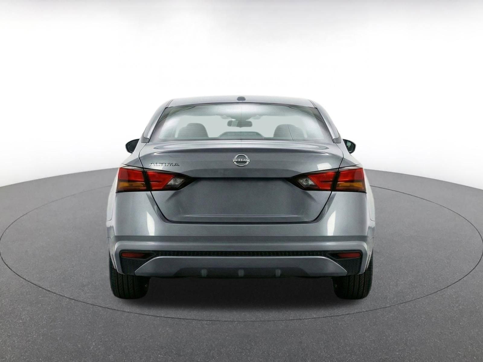 Thumbnail: 2025 Nissan Altima - 8