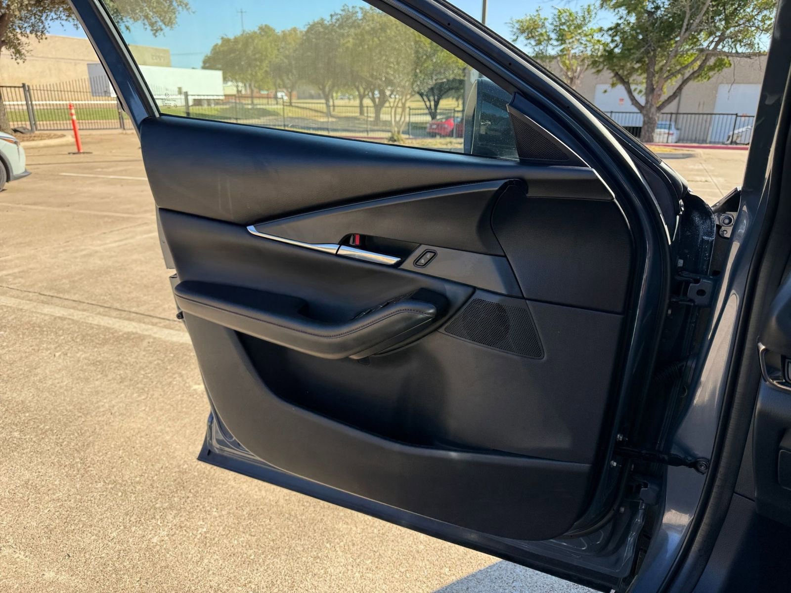 Thumbnail: 2025 Mazda CX-30 - 20