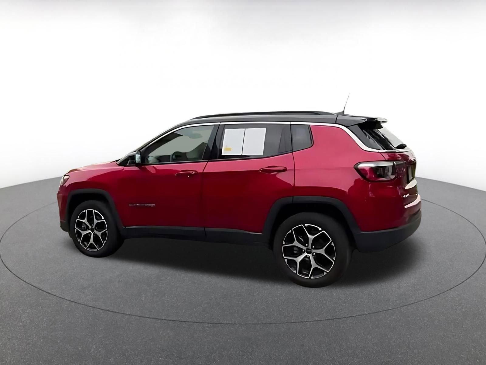 Thumbnail: 2025 Jeep Compass - 9