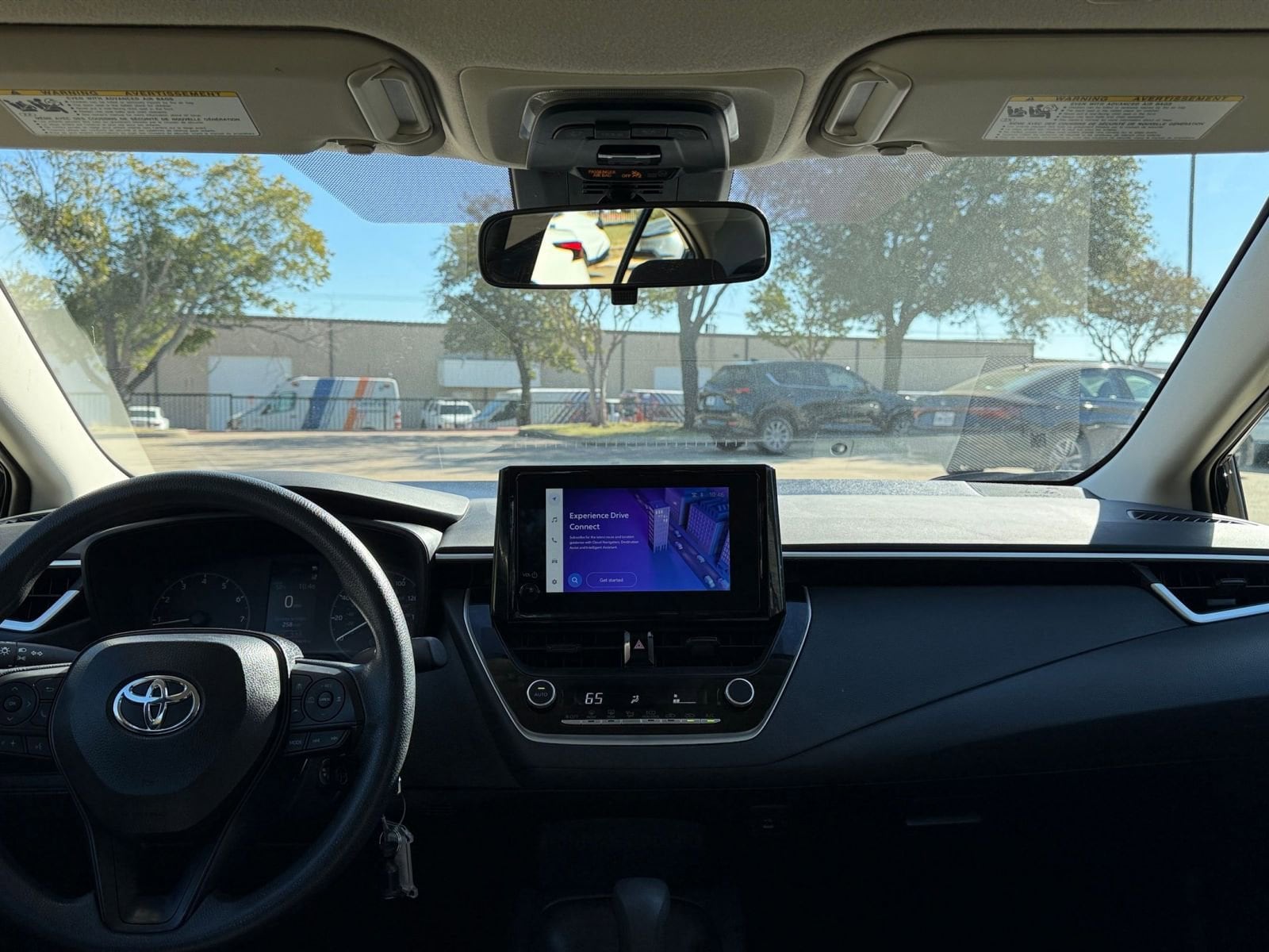 Thumbnail: 2025 Toyota Corolla - 33