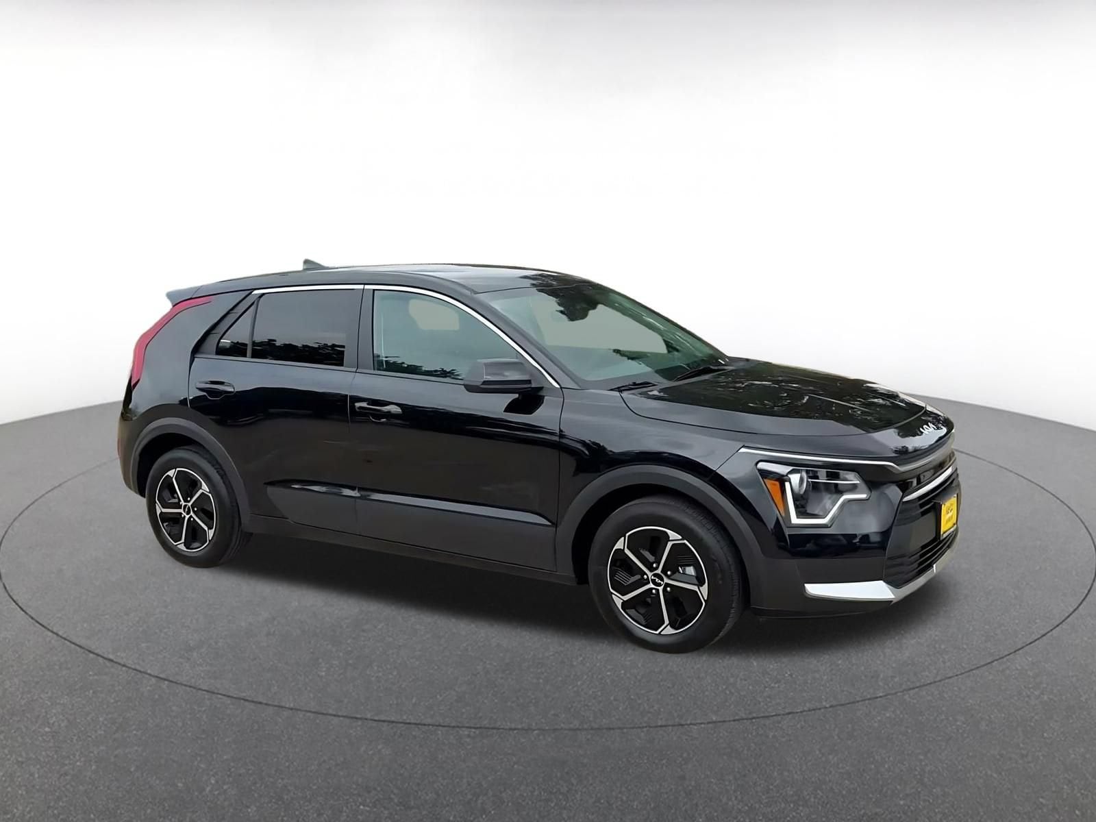 Thumbnail: 2026 Kia Niro - 2