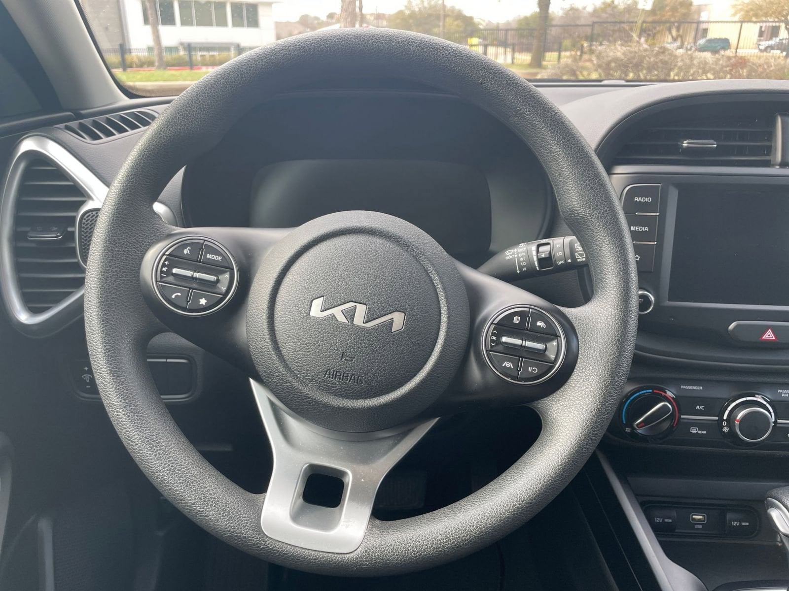 Thumbnail: 2025 Kia Soul - 31