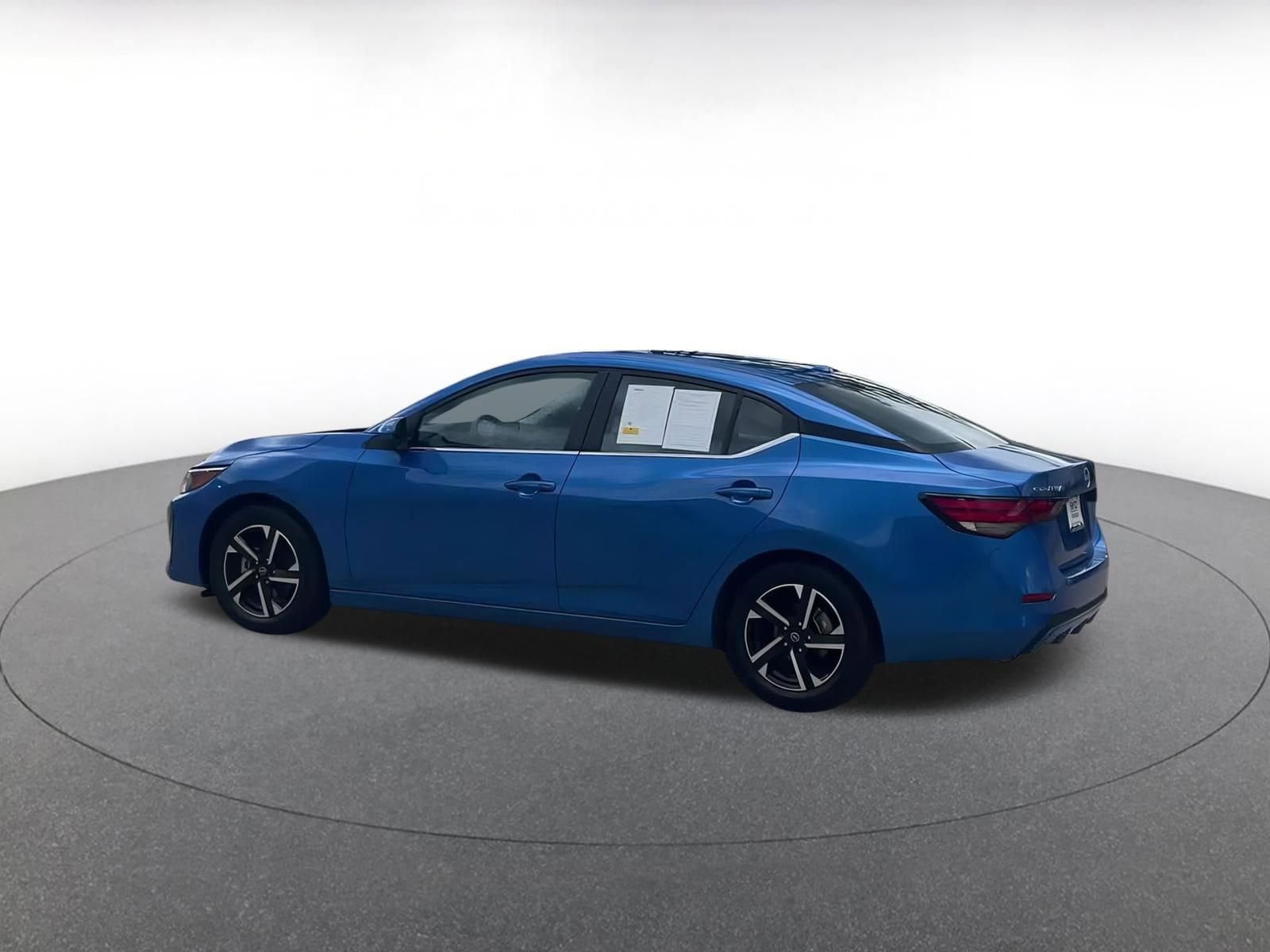 Thumbnail: 2024 Nissan Sentra - 10
