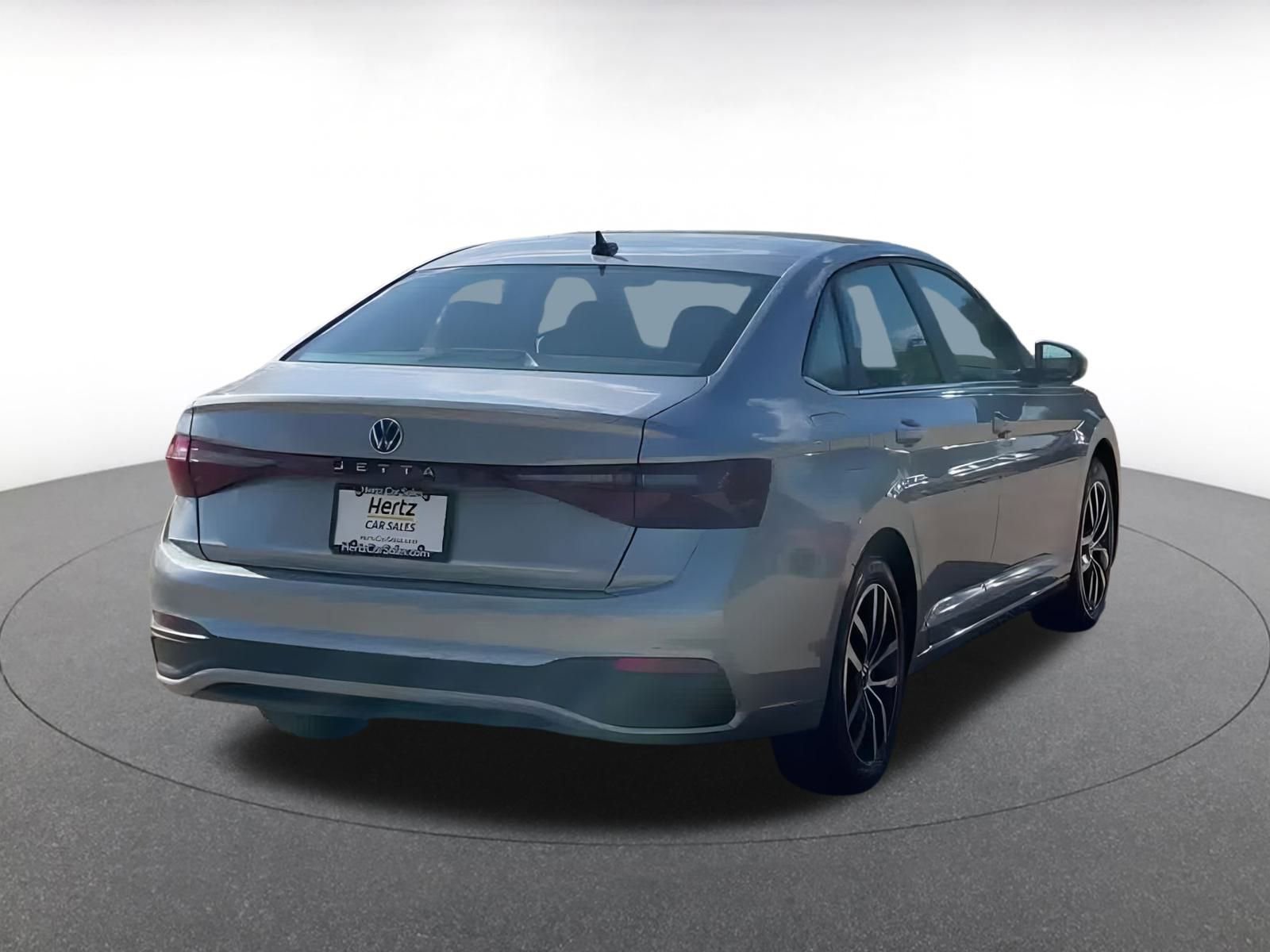 Thumbnail: 2025 Volkswagen Jetta - 12