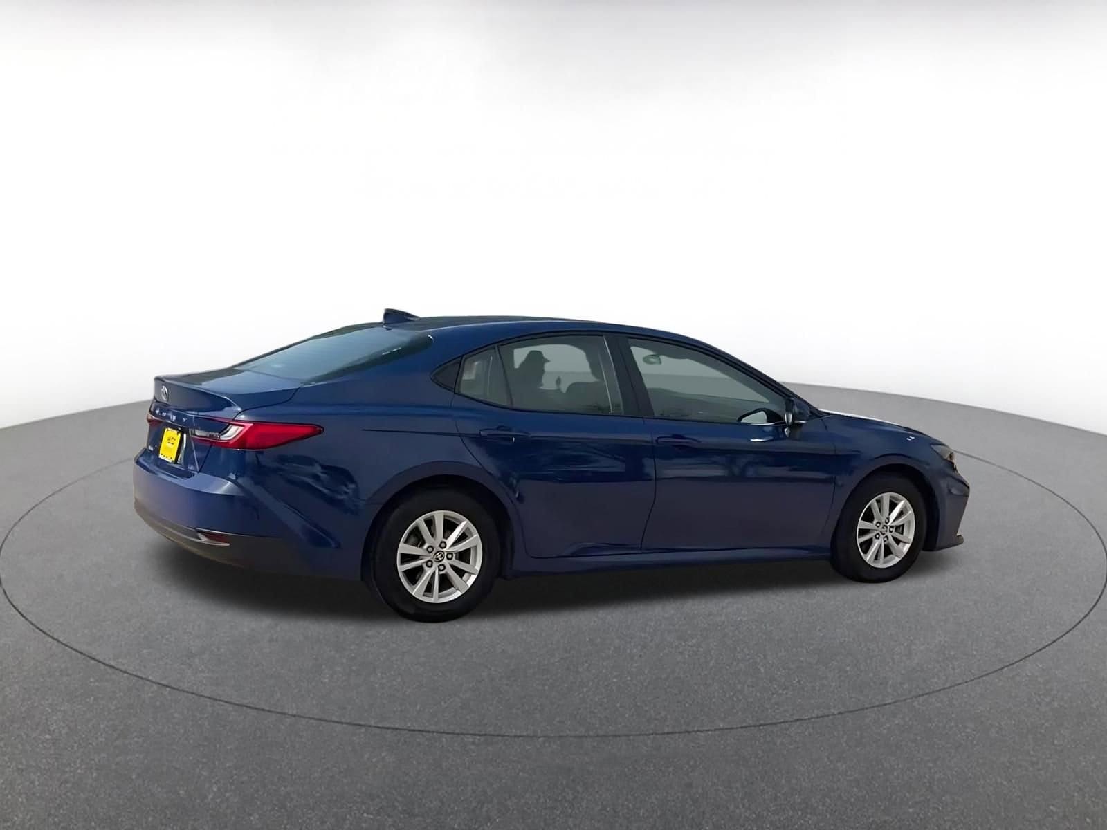Thumbnail: 2025 Toyota Camry - 14