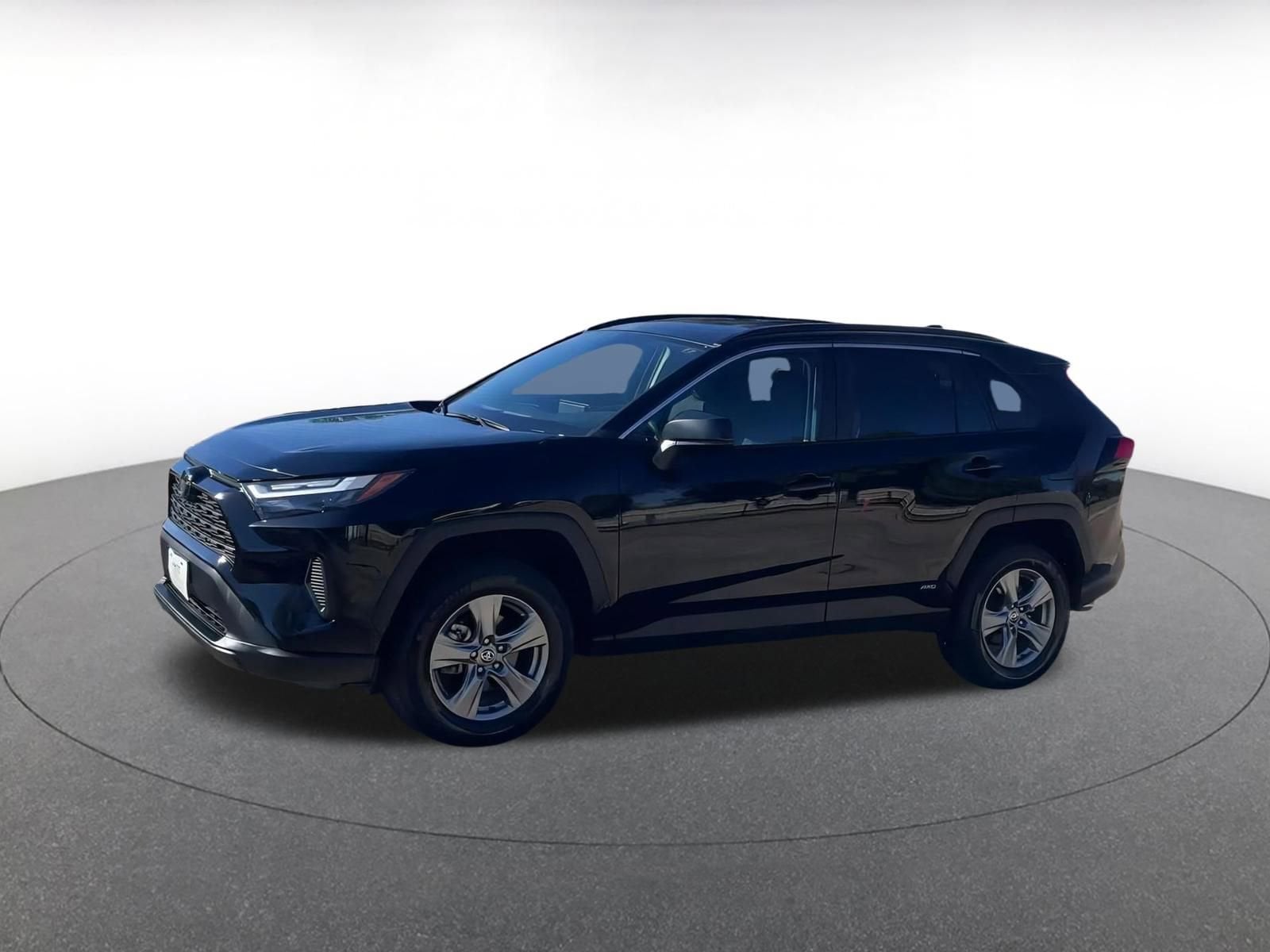 Thumbnail: 2025 Toyota RAV4 - 8