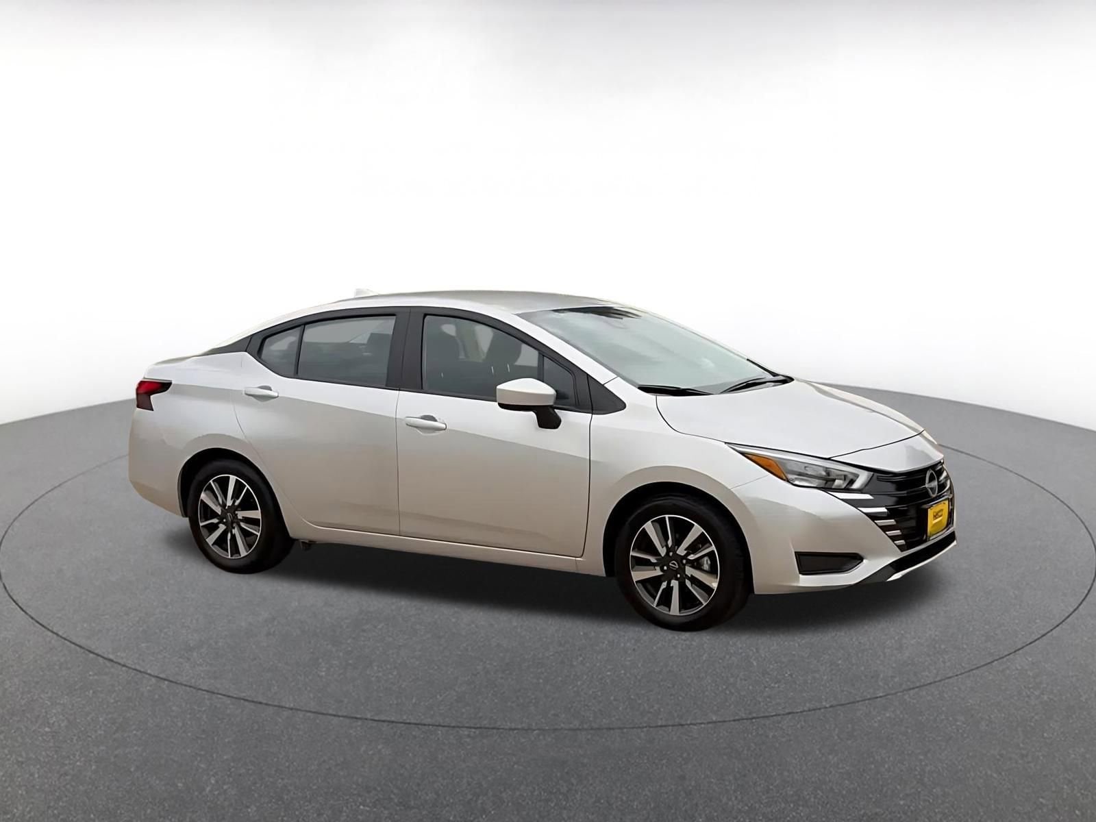 Thumbnail: 2025 Nissan Versa - 2