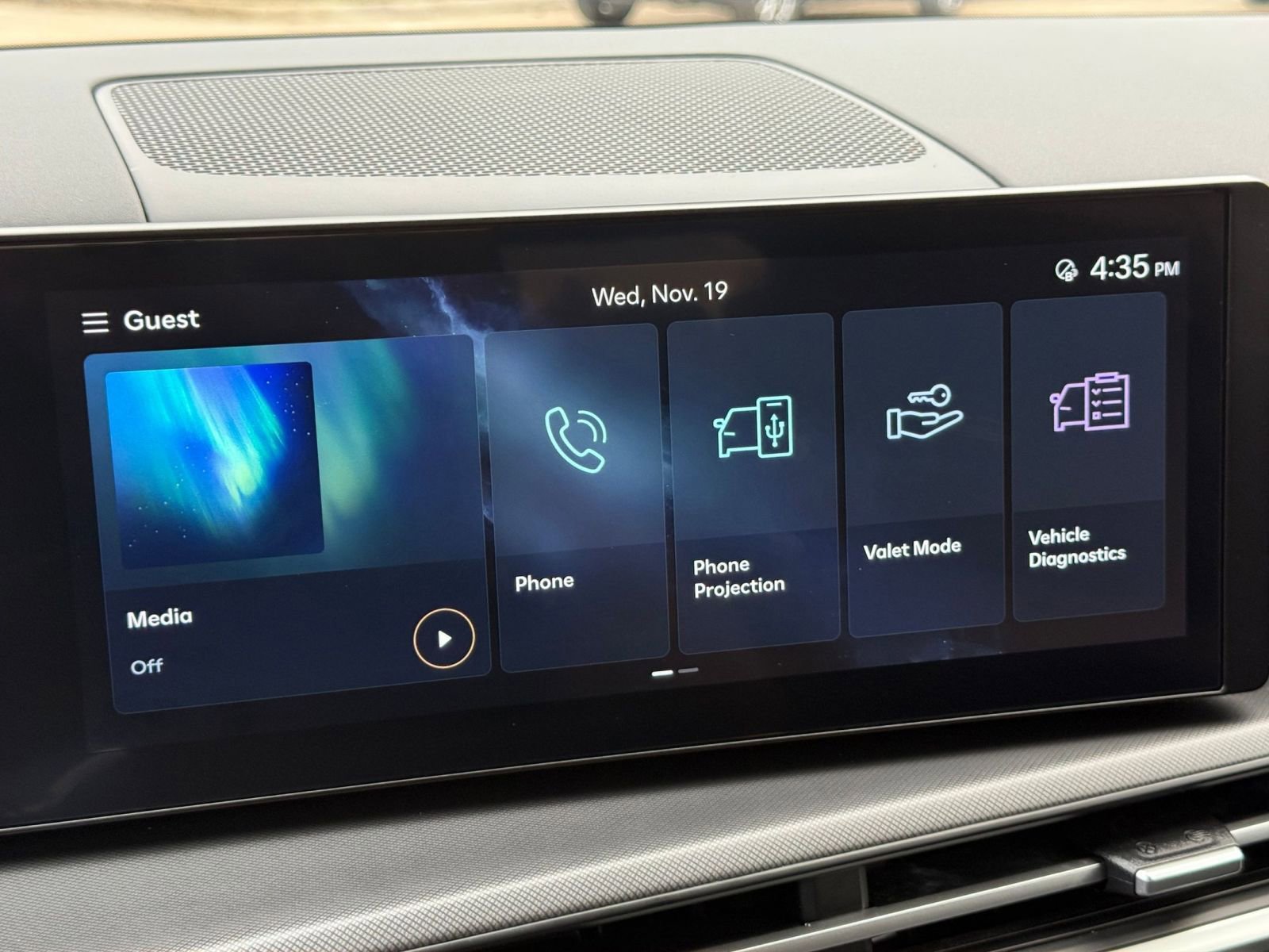 Thumbnail: 2025 Hyundai Santa Fe - 21