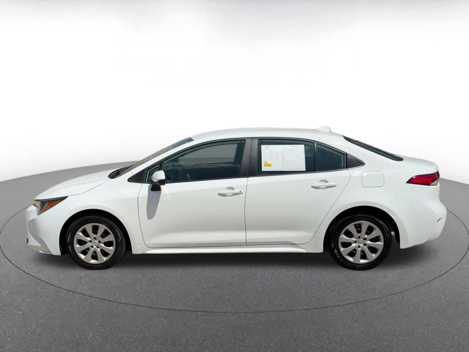 Thumbnail: 2025 Toyota Corolla - 8