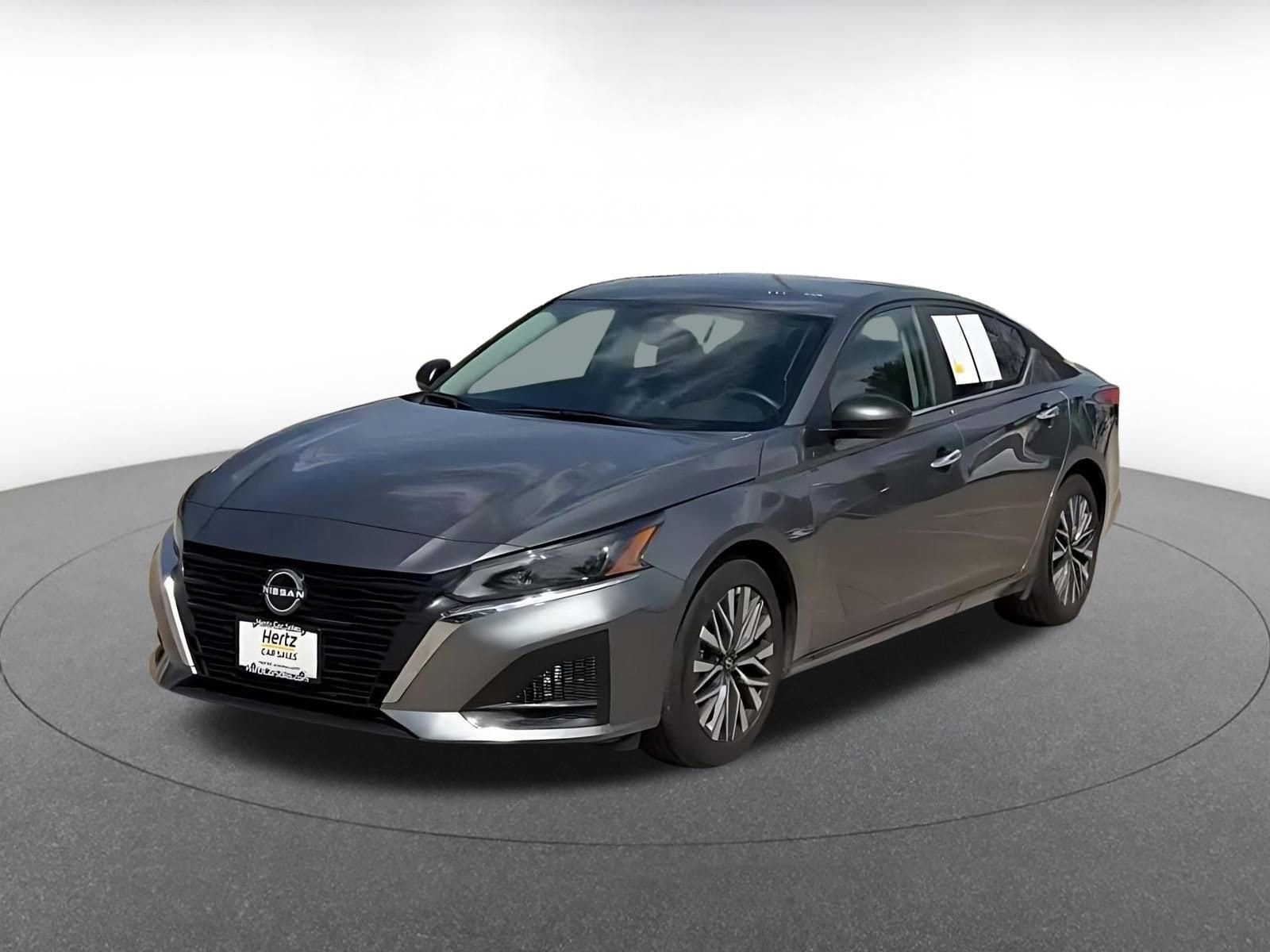 Thumbnail: 2025 Nissan Altima - 7