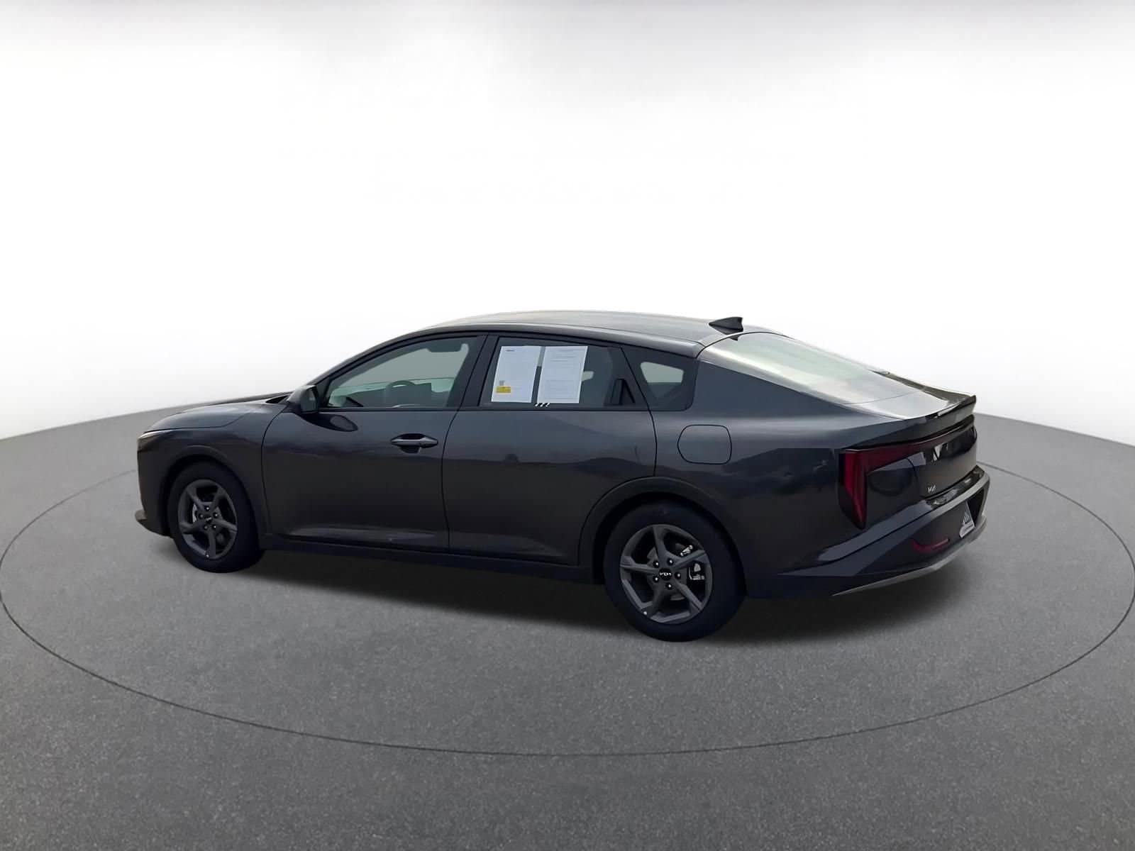 Thumbnail: 2025 Kia K4 - 10