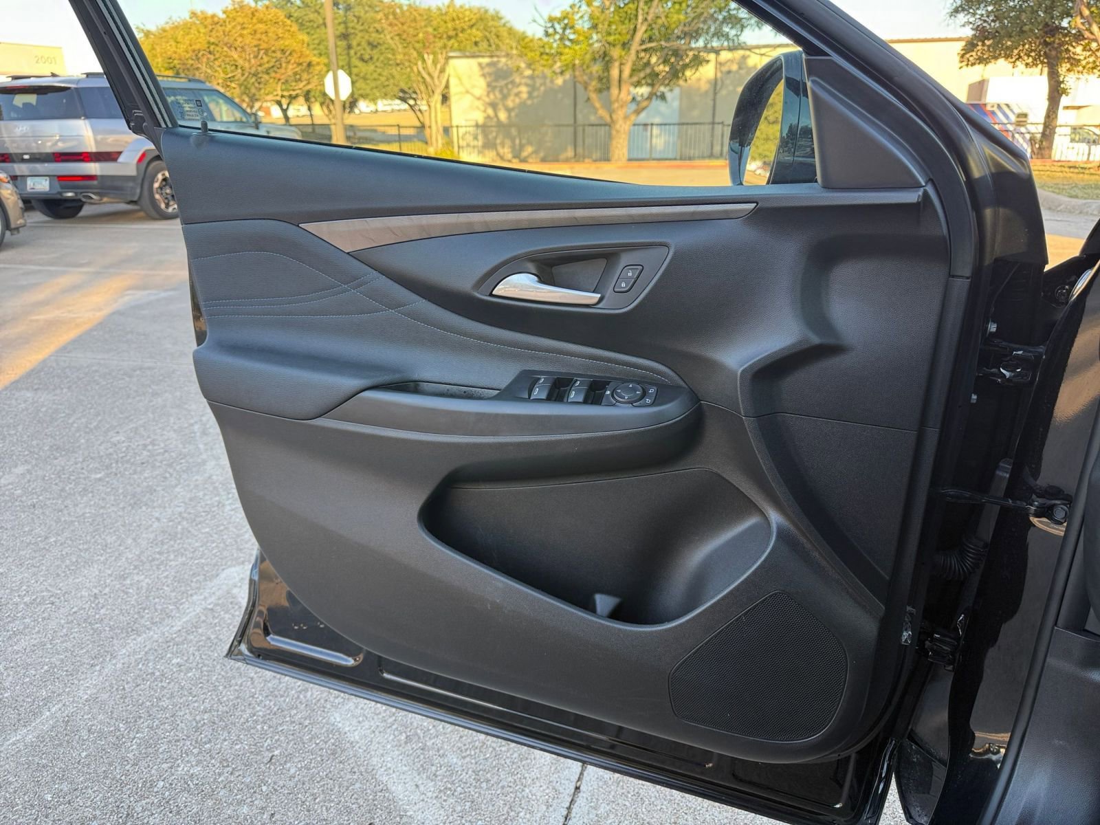 Thumbnail: 2025 Buick Envista - 20