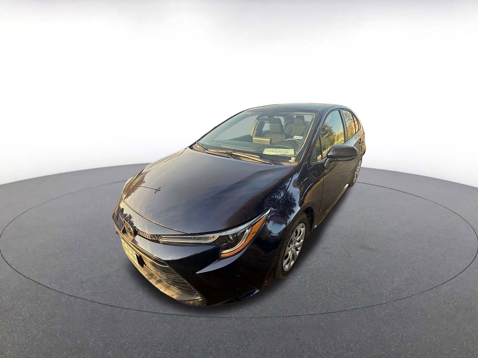 Thumbnail: 2025 Toyota Corolla - 3