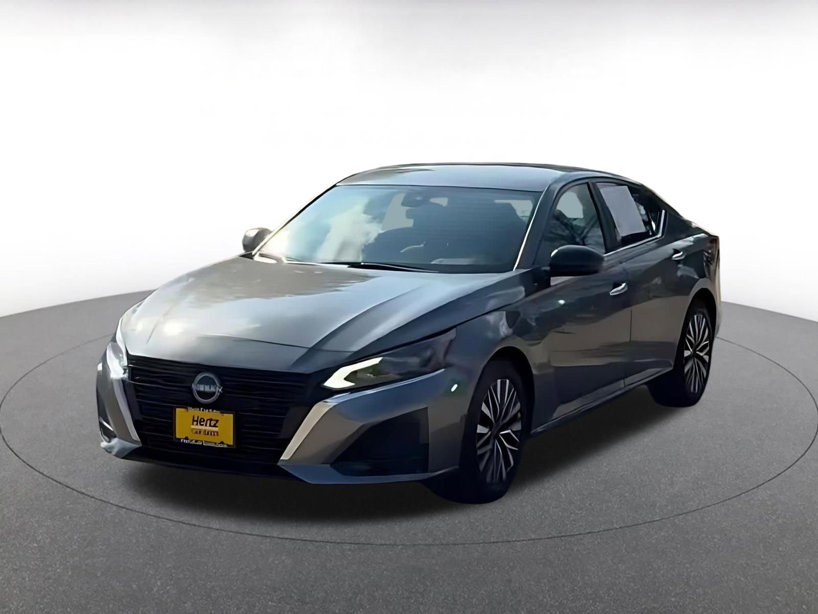 Thumbnail: 2025 Nissan Altima - 7