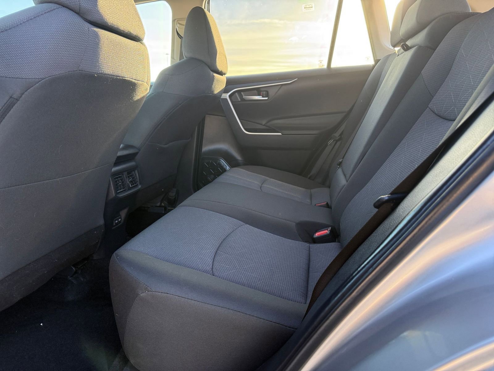 Thumbnail: 2025 Toyota RAV4 - 27