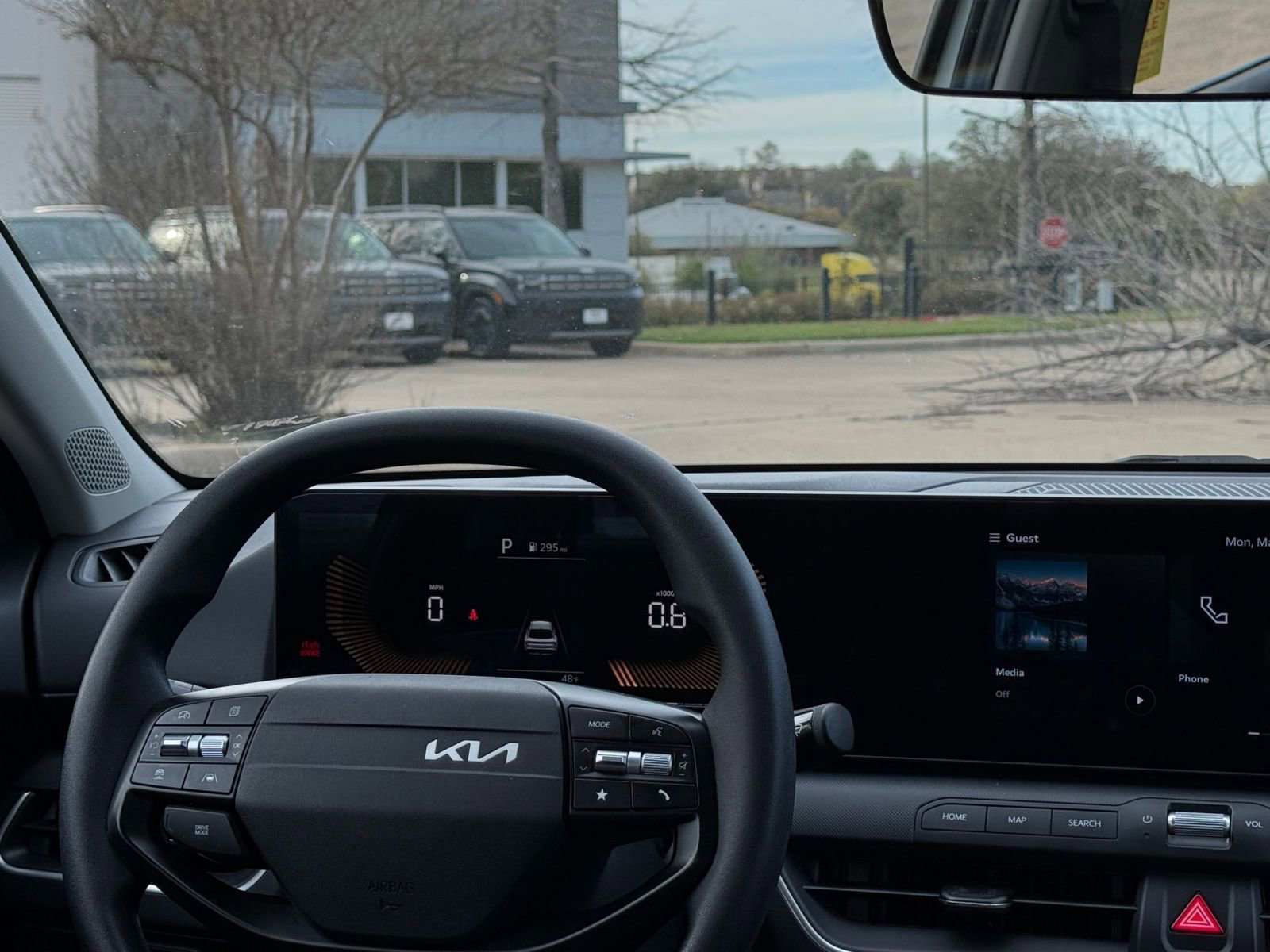 Thumbnail: 2025 Kia K4 - 35